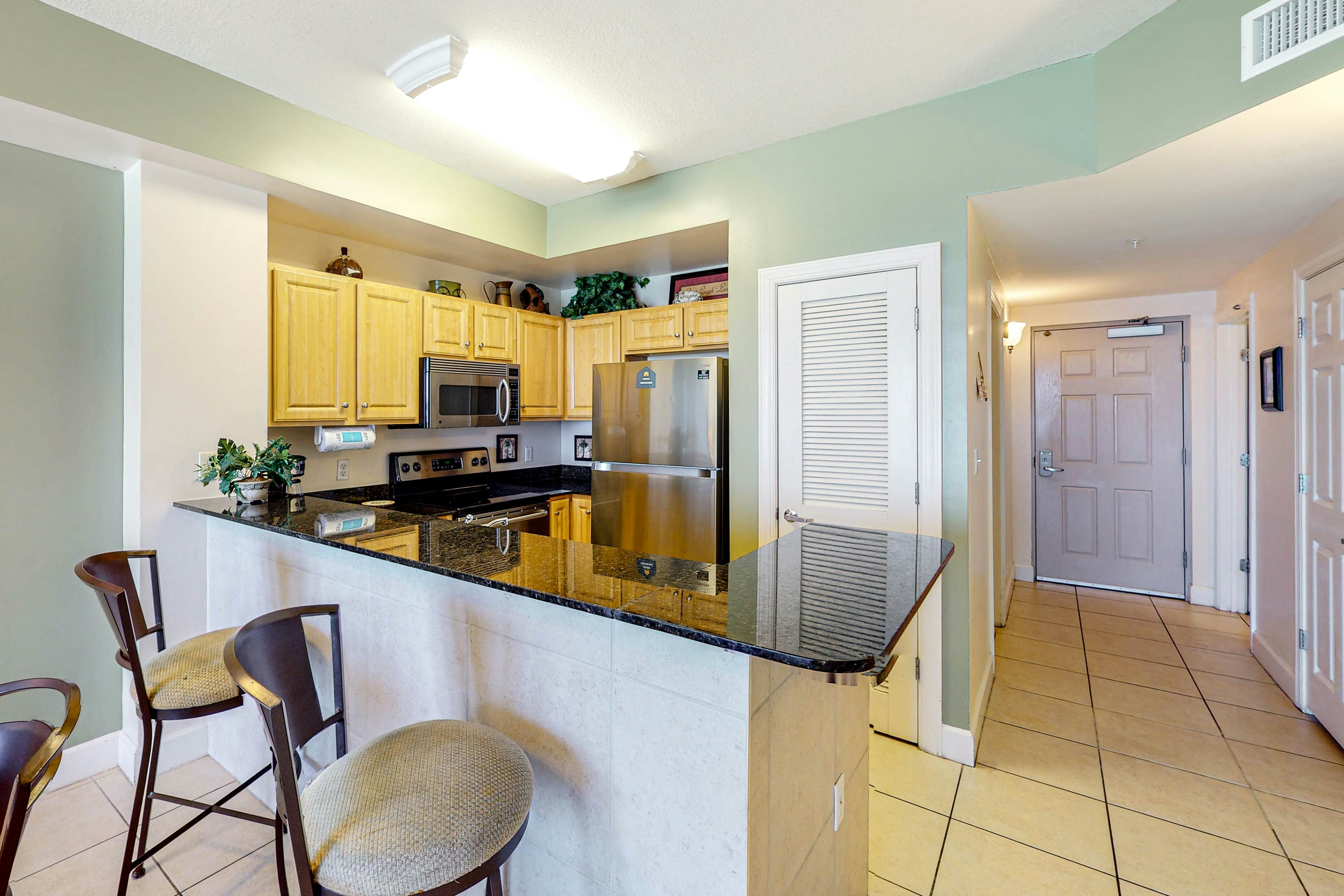 Sunrise Beach 1006 - Beachfront Condo