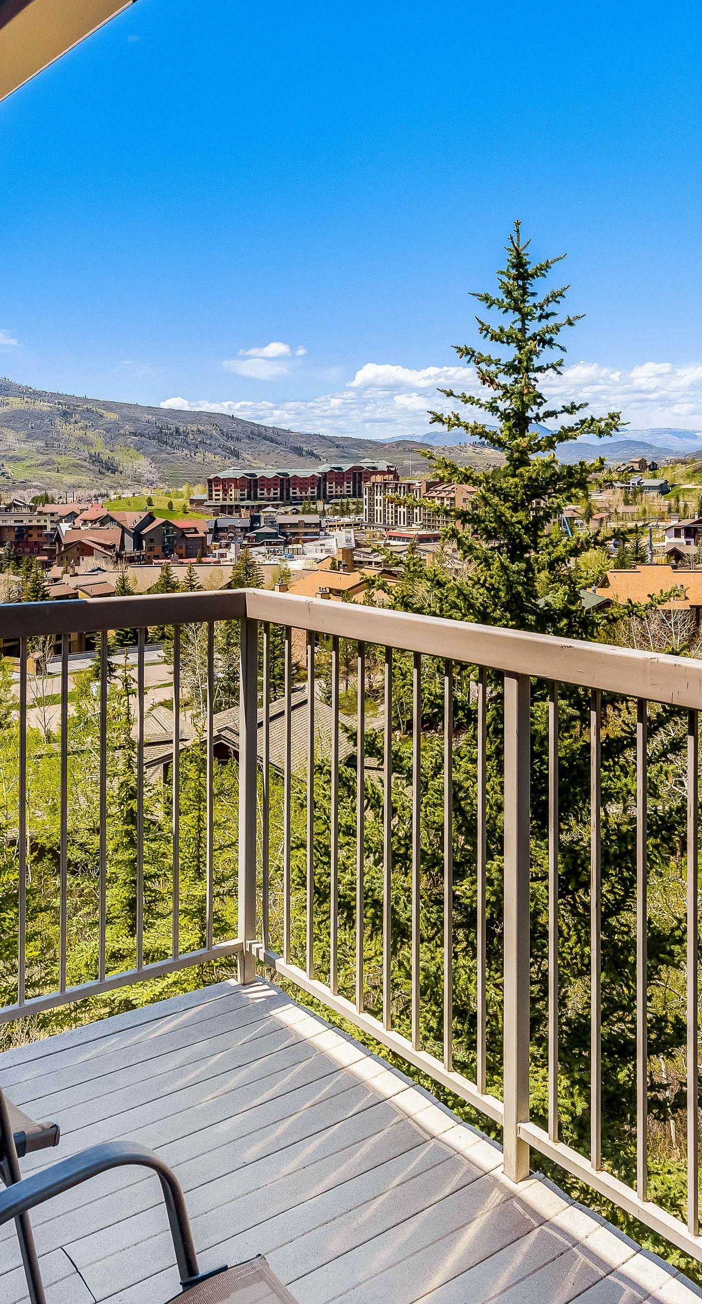 Yampa View 409