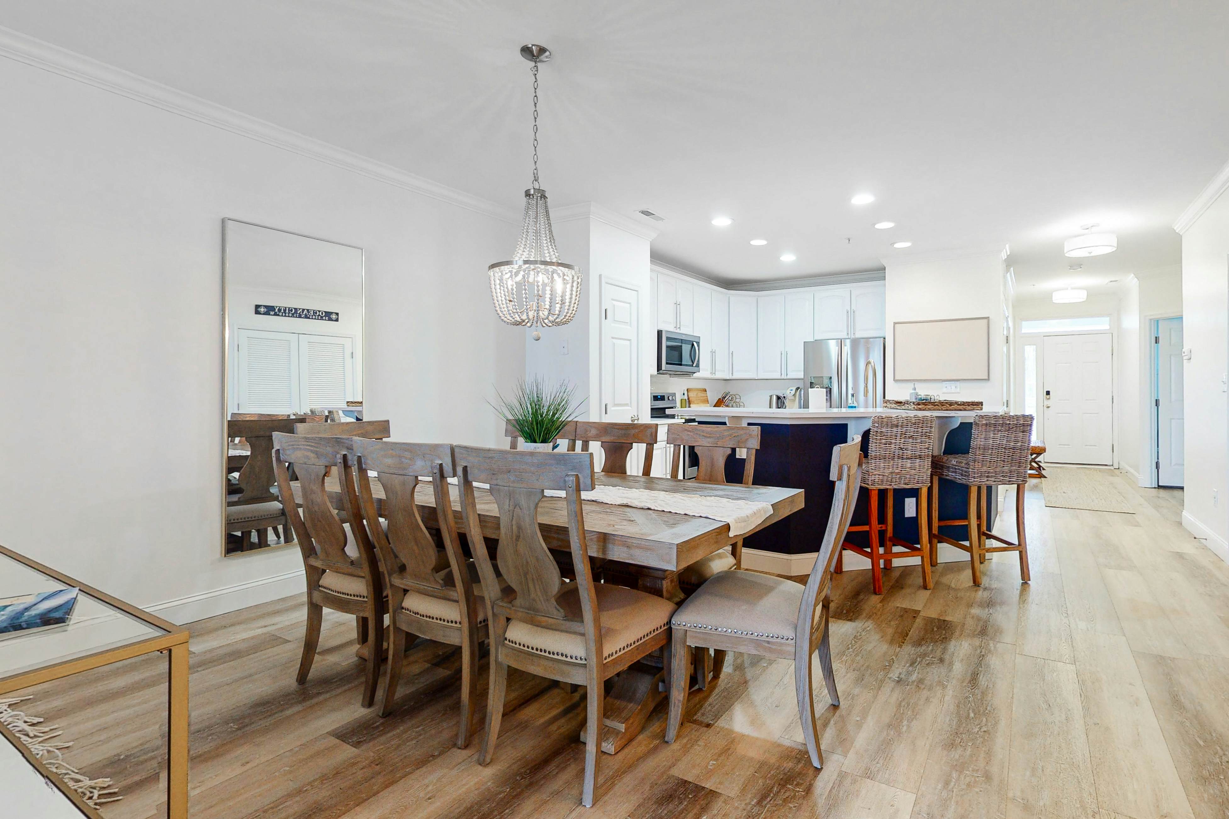 Sunset Island - 37 Fountain Dr W 3B