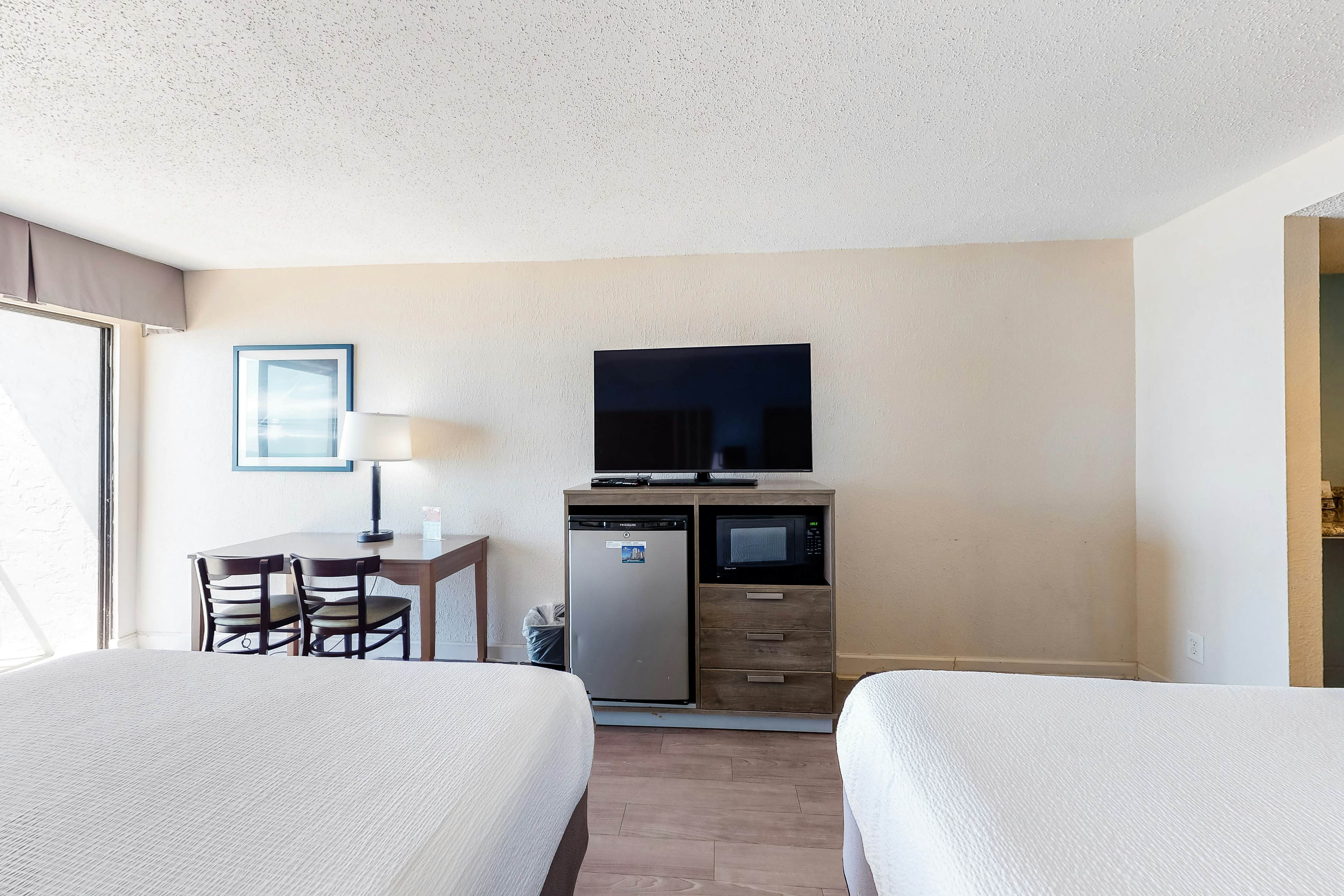 Carolinian Beach Resort 0705