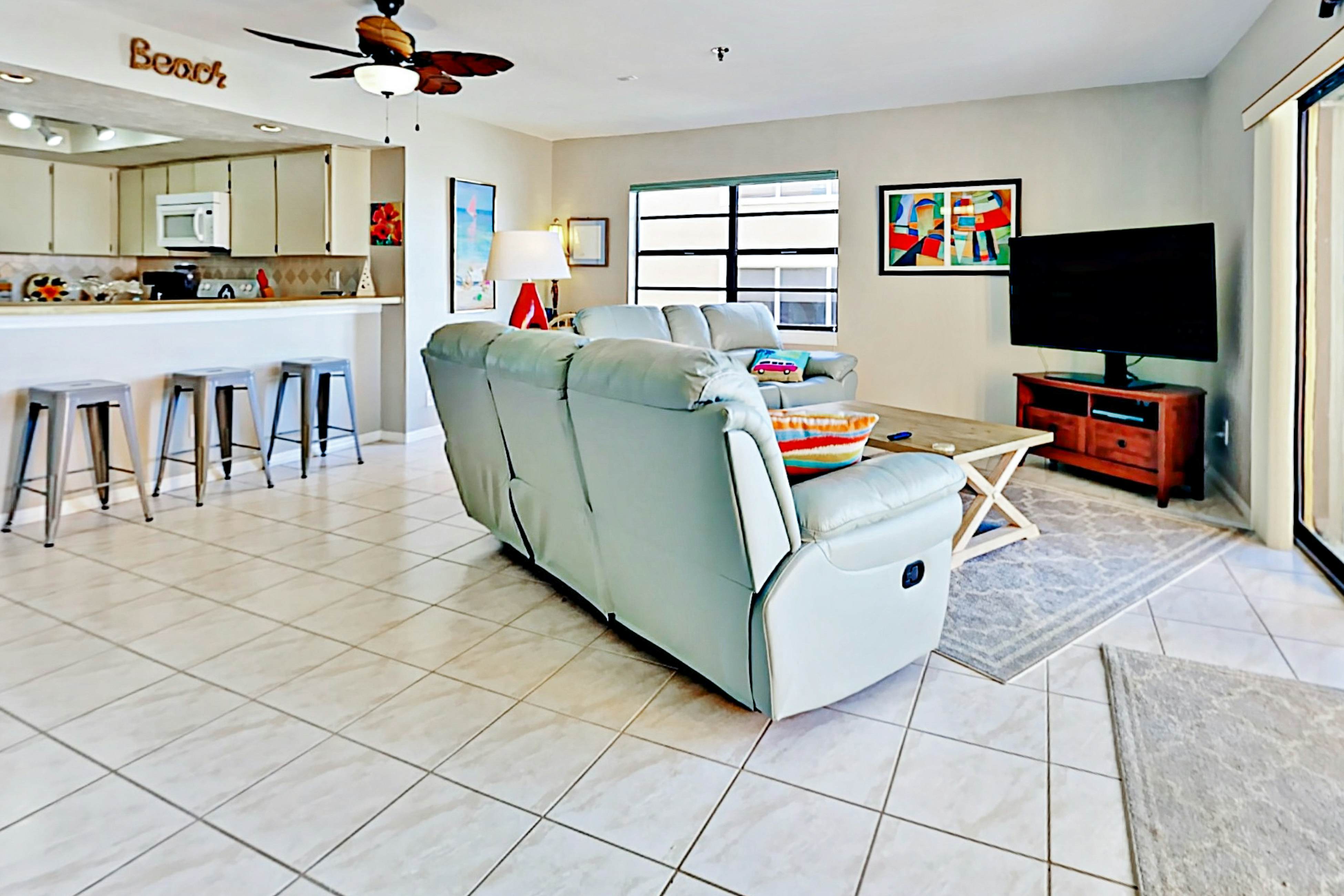 Redington Place 301 2 BD Redington Beach, FL Vacation Rental Vacasa
