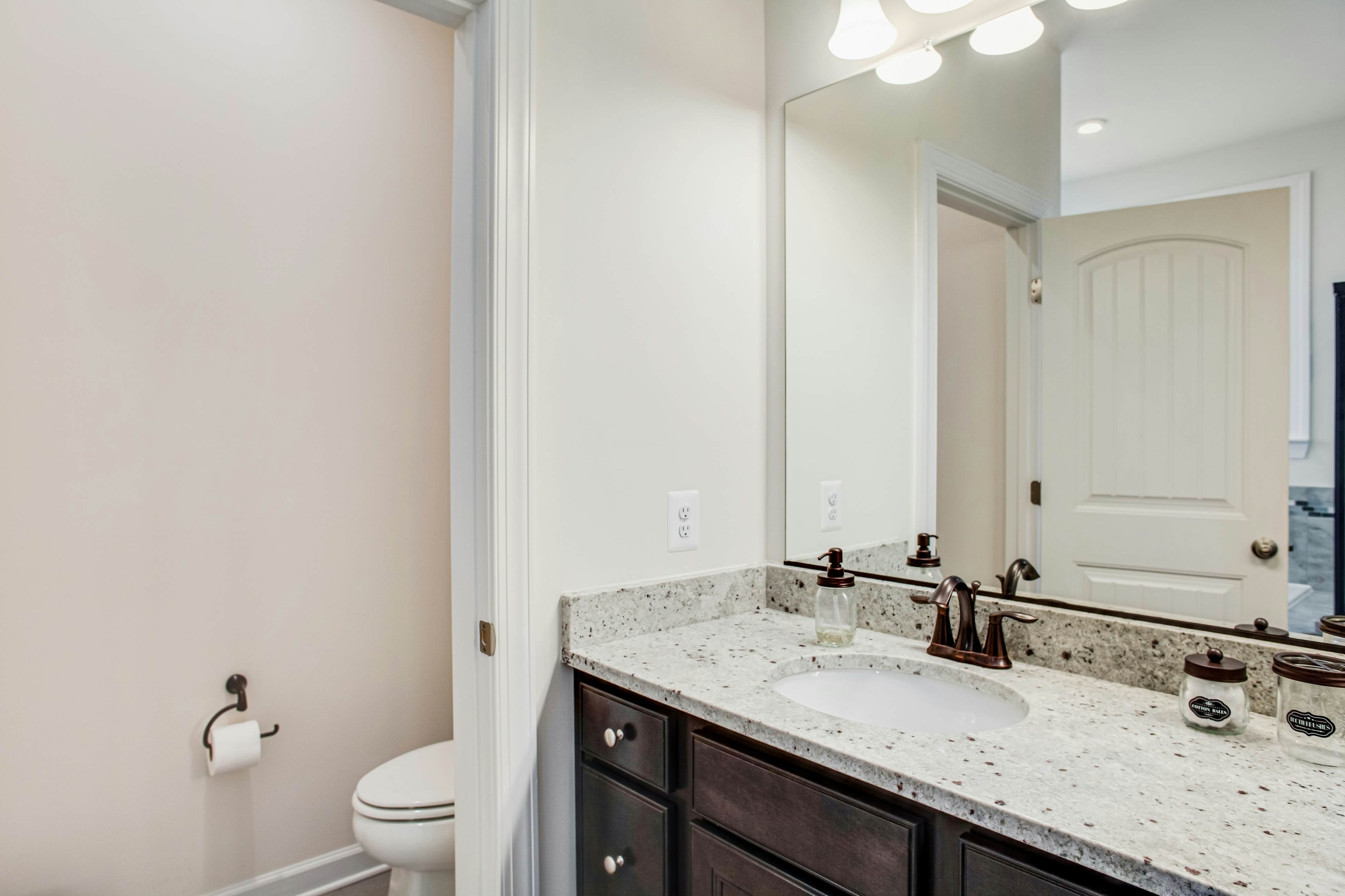 Ocean View Beach Club - 2 Middlesex Dr