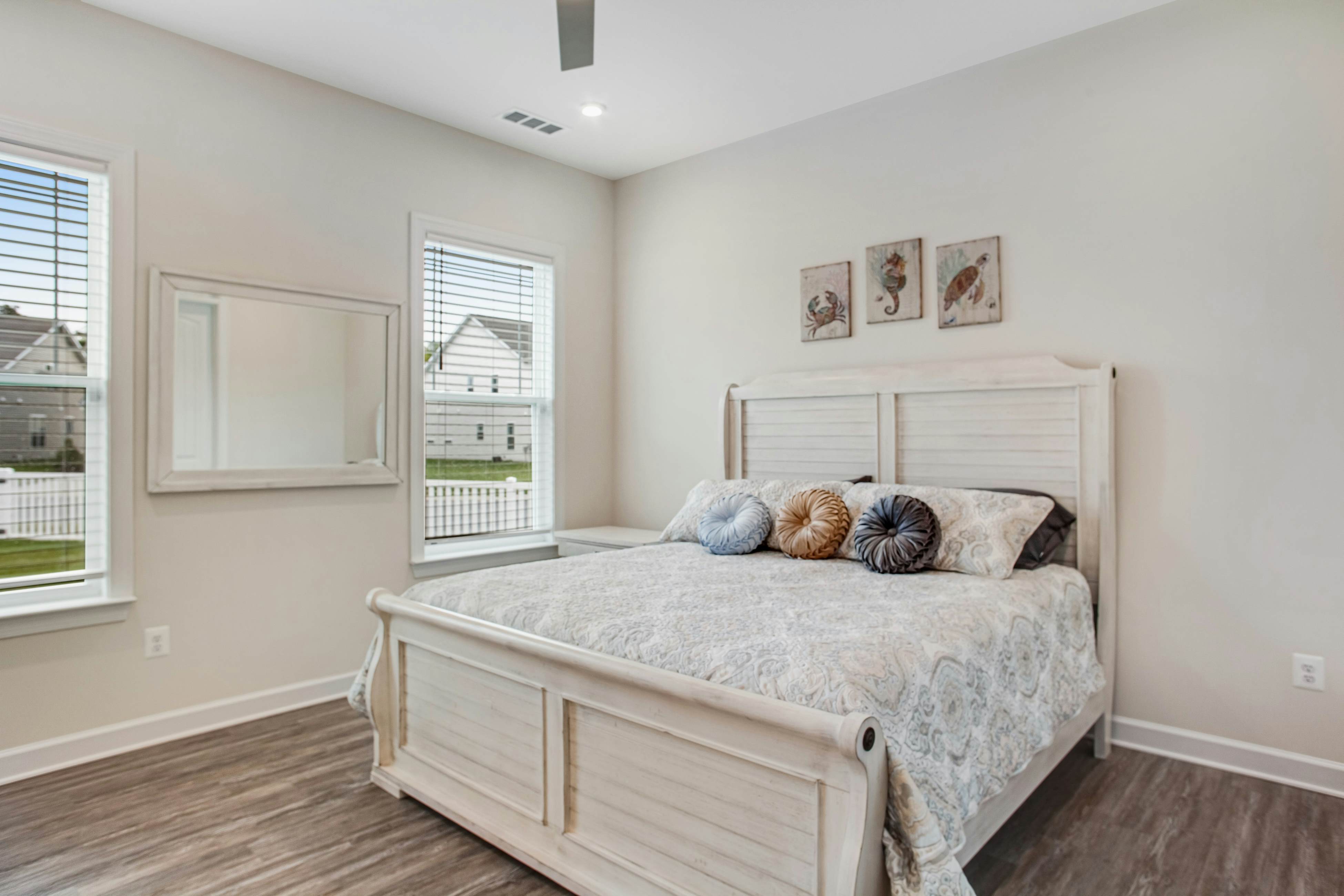 Ocean View Beach Club - 2 Middlesex Dr