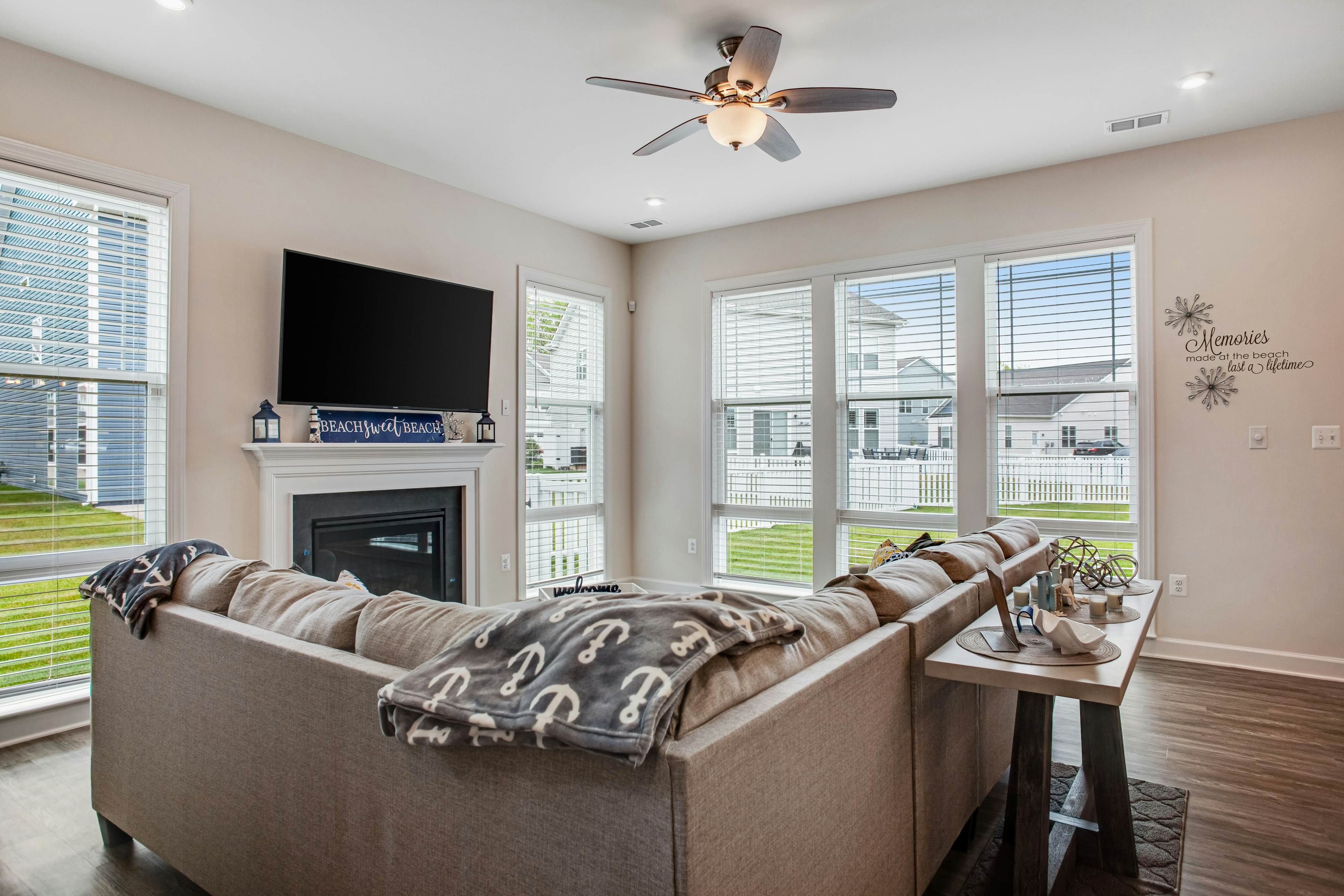 Ocean View Beach Club - 2 Middlesex Dr