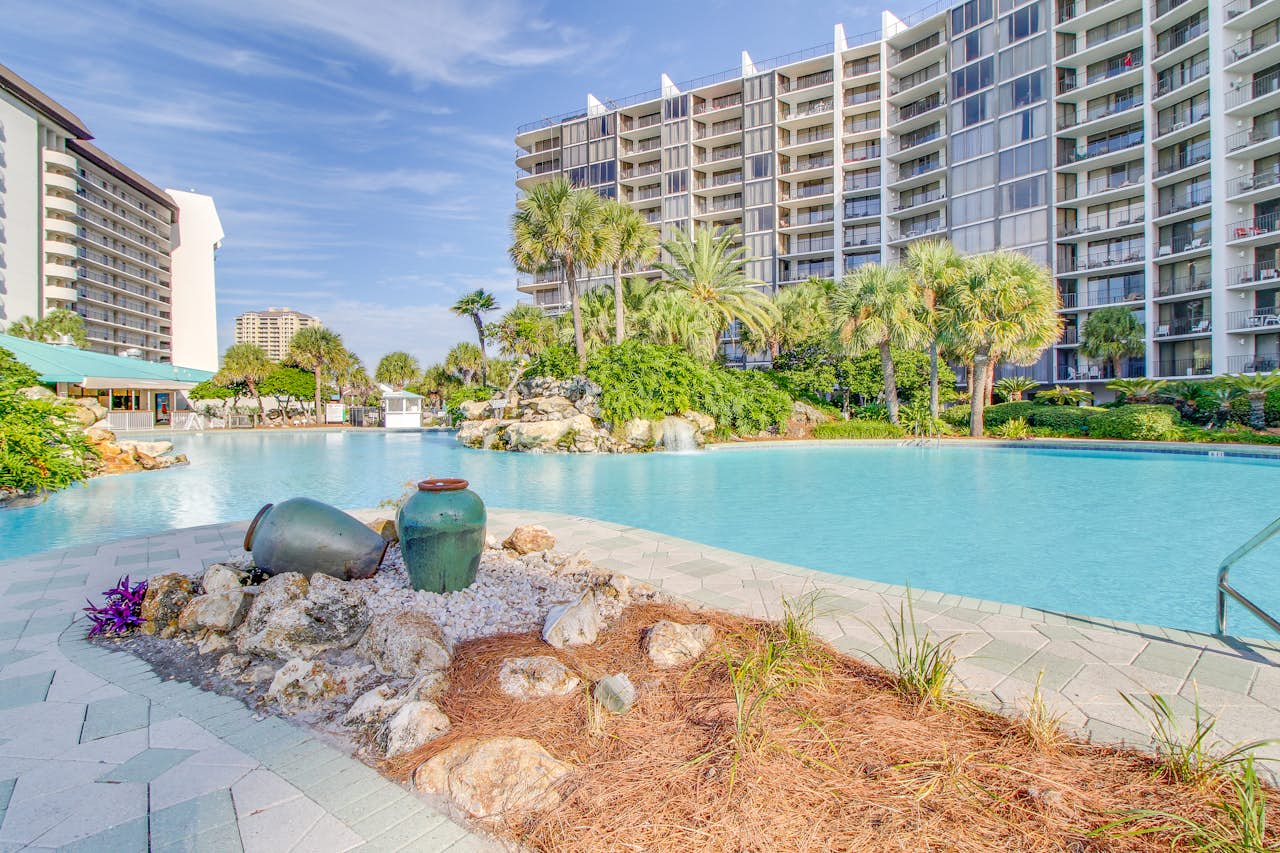 Edgewater Beach Resort T3 1105 2 Bd Vacation Rental In