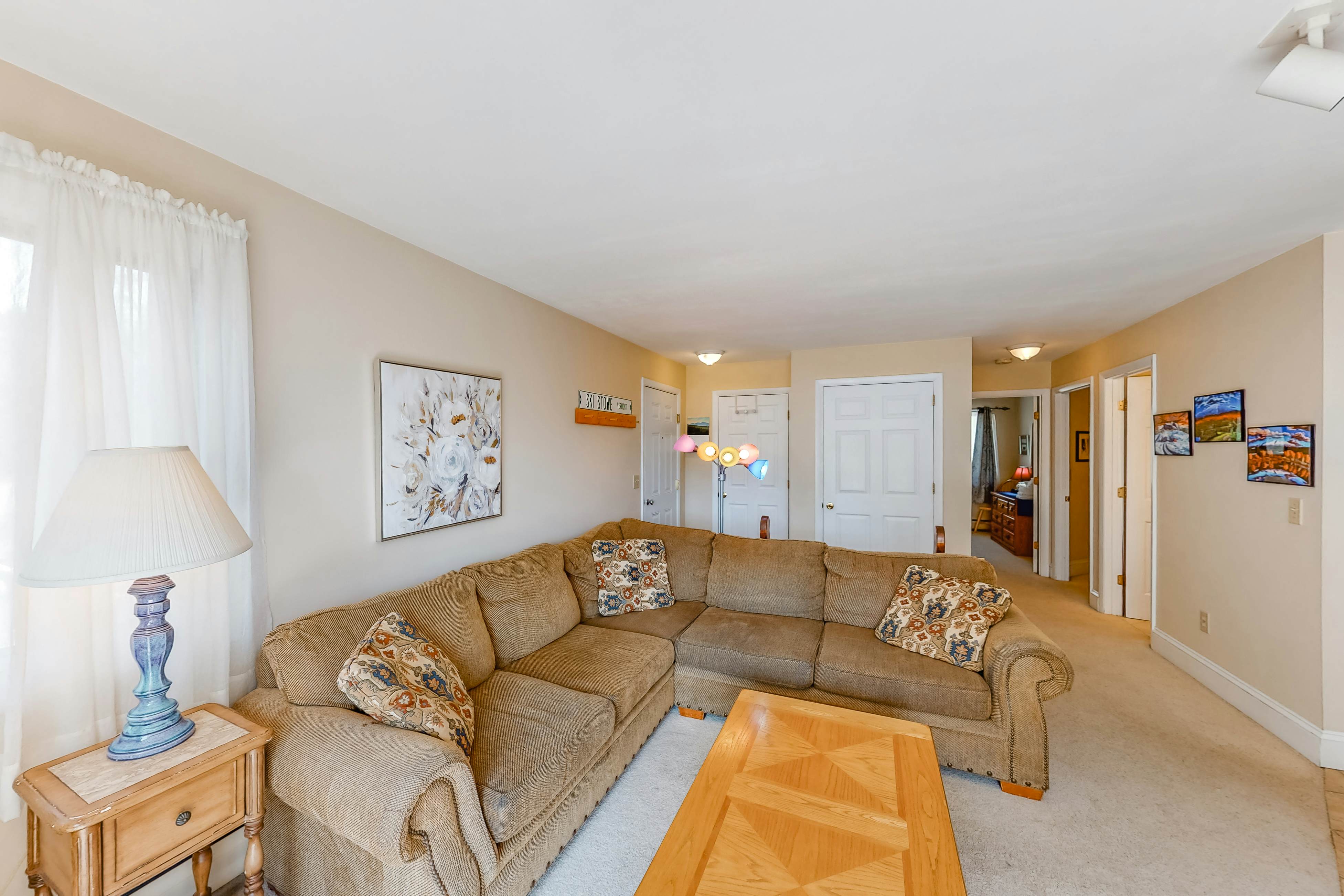 Mountainside Resort J203