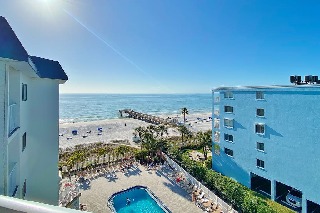 5th floor condo with pool and Gulf views private balcony heated outdoor pool — Indian Shores, FL — vacation rental