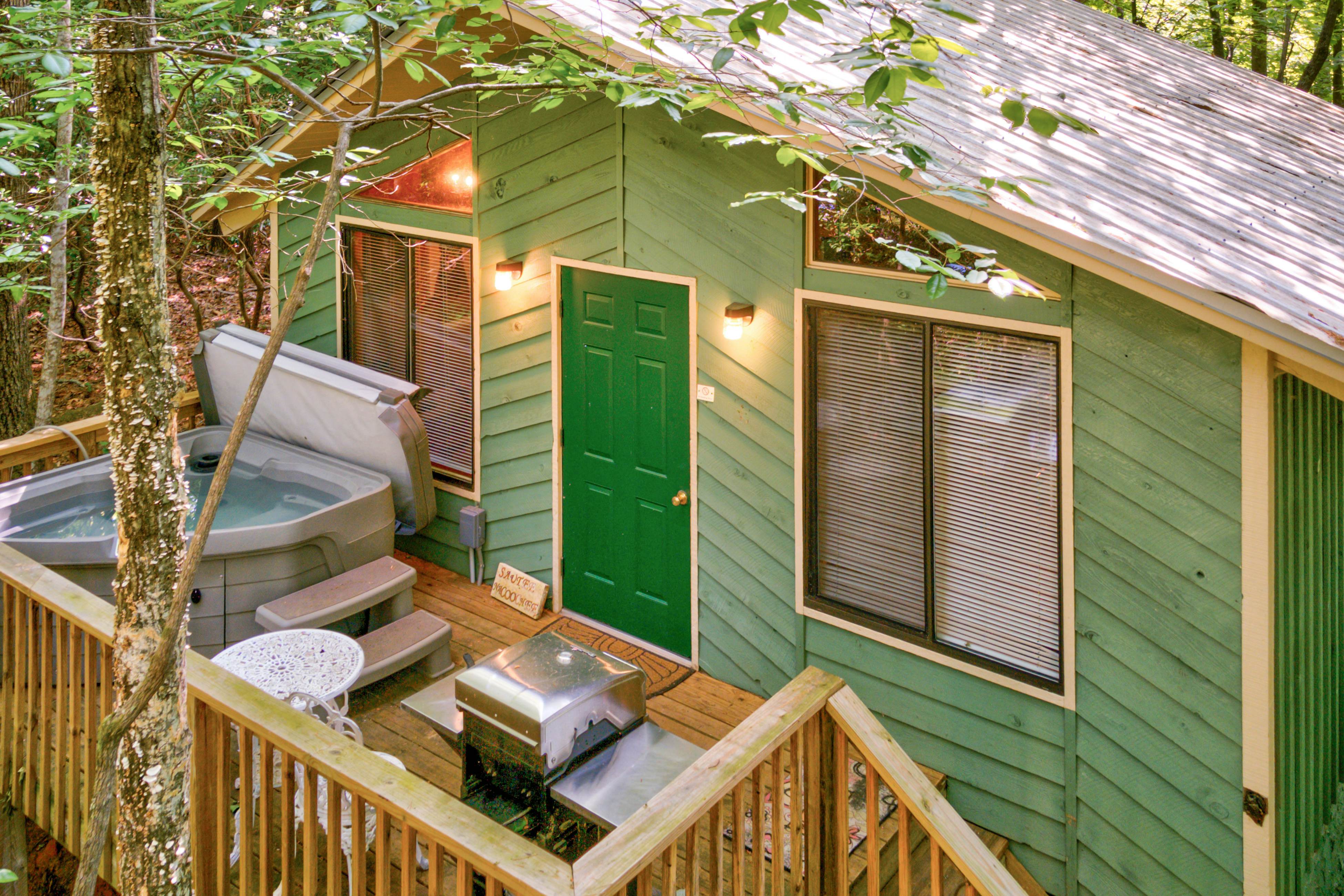 Azalea Pines Bungalow