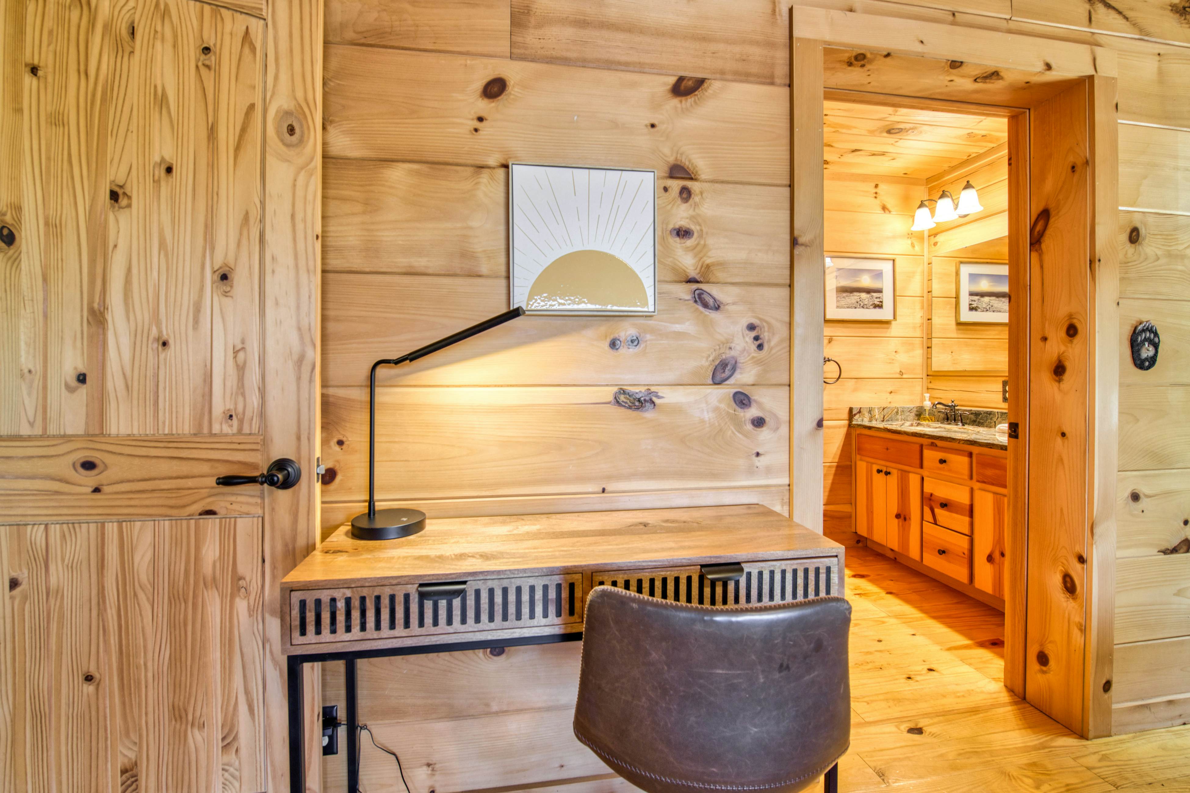 Lakefront Cabin 3 BD Mills River, NC Vacation Rental Vacasa