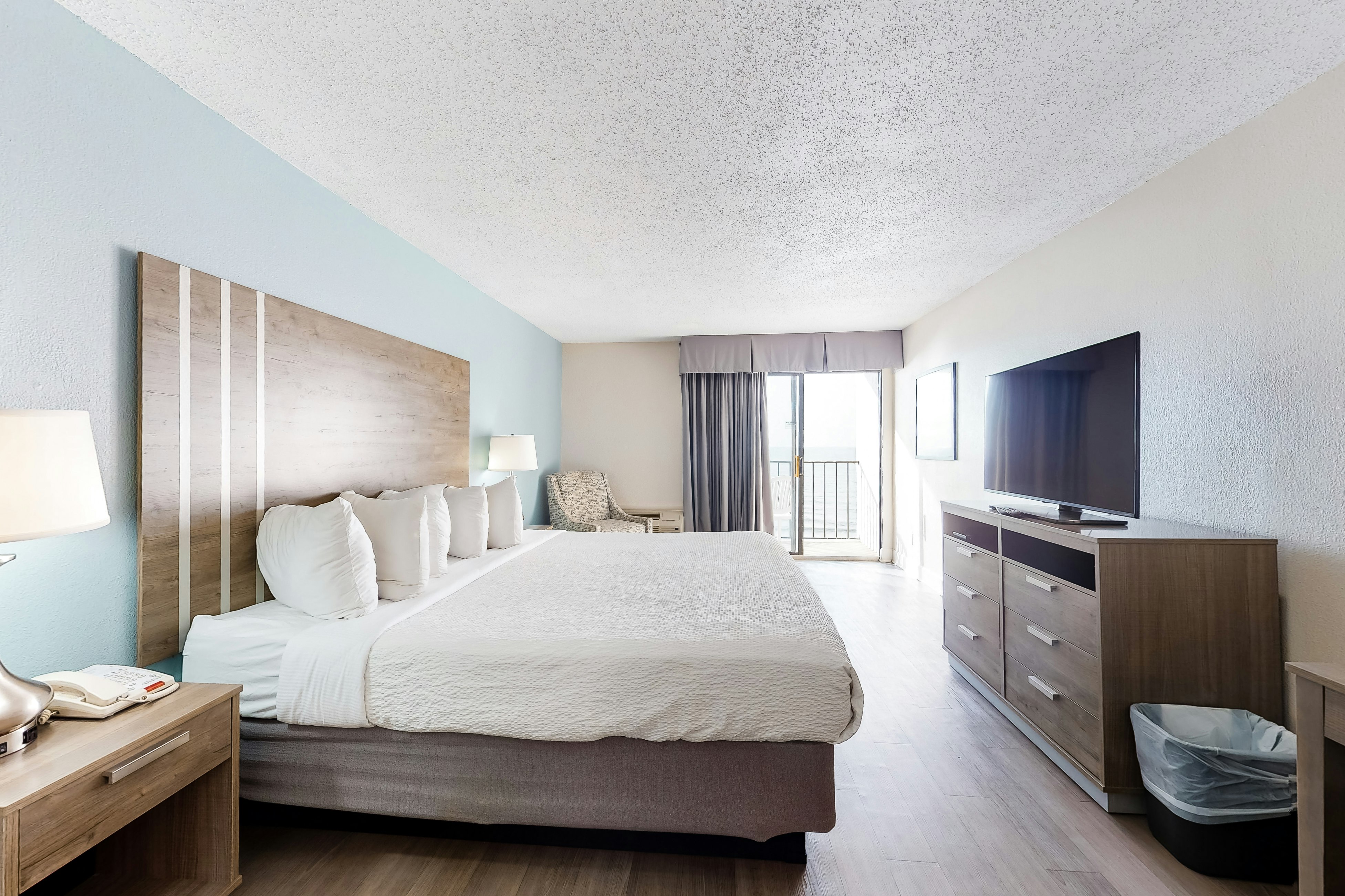 Carolinian Beach Resort 0904