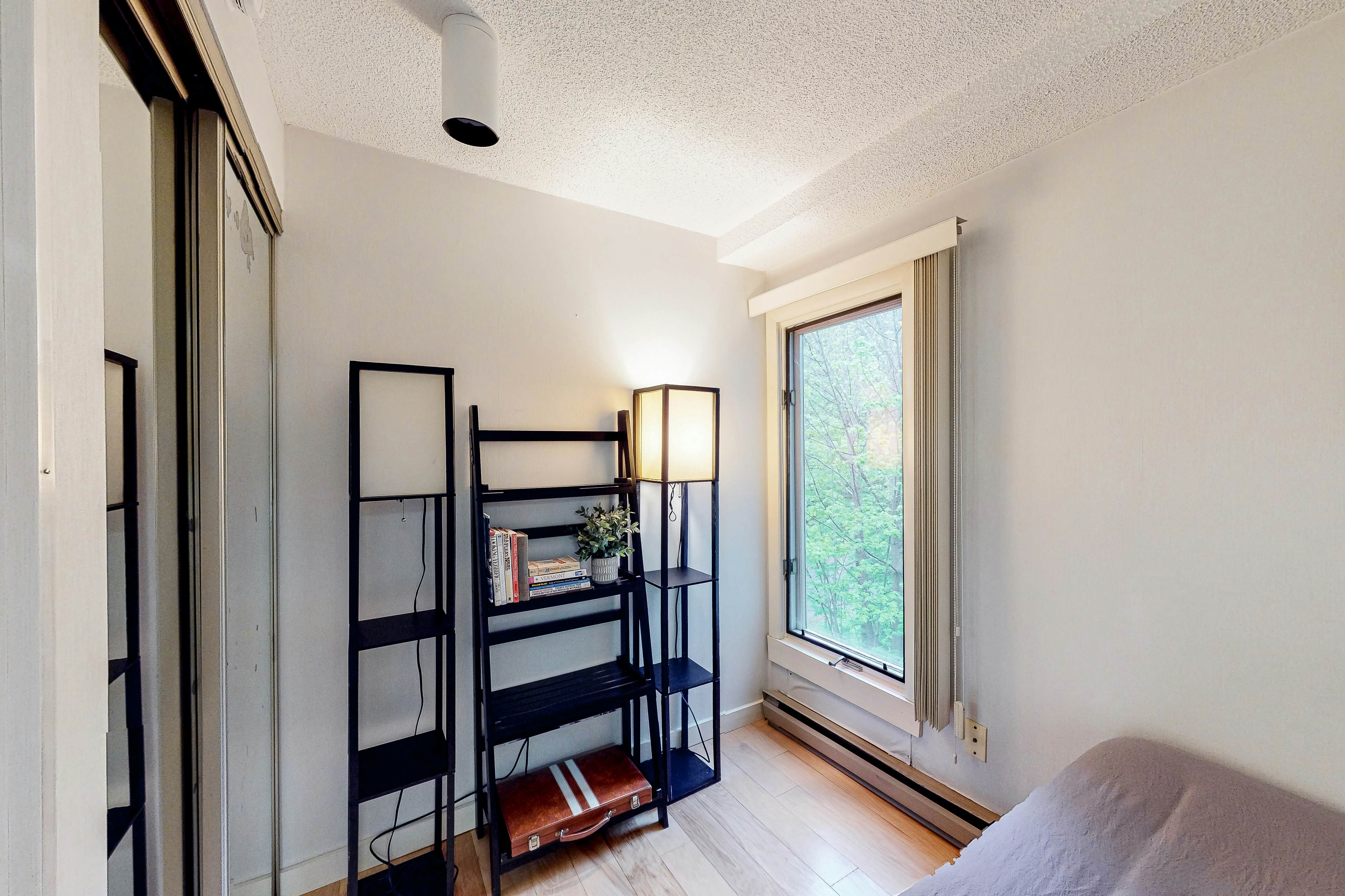 Mountainside Resort B202