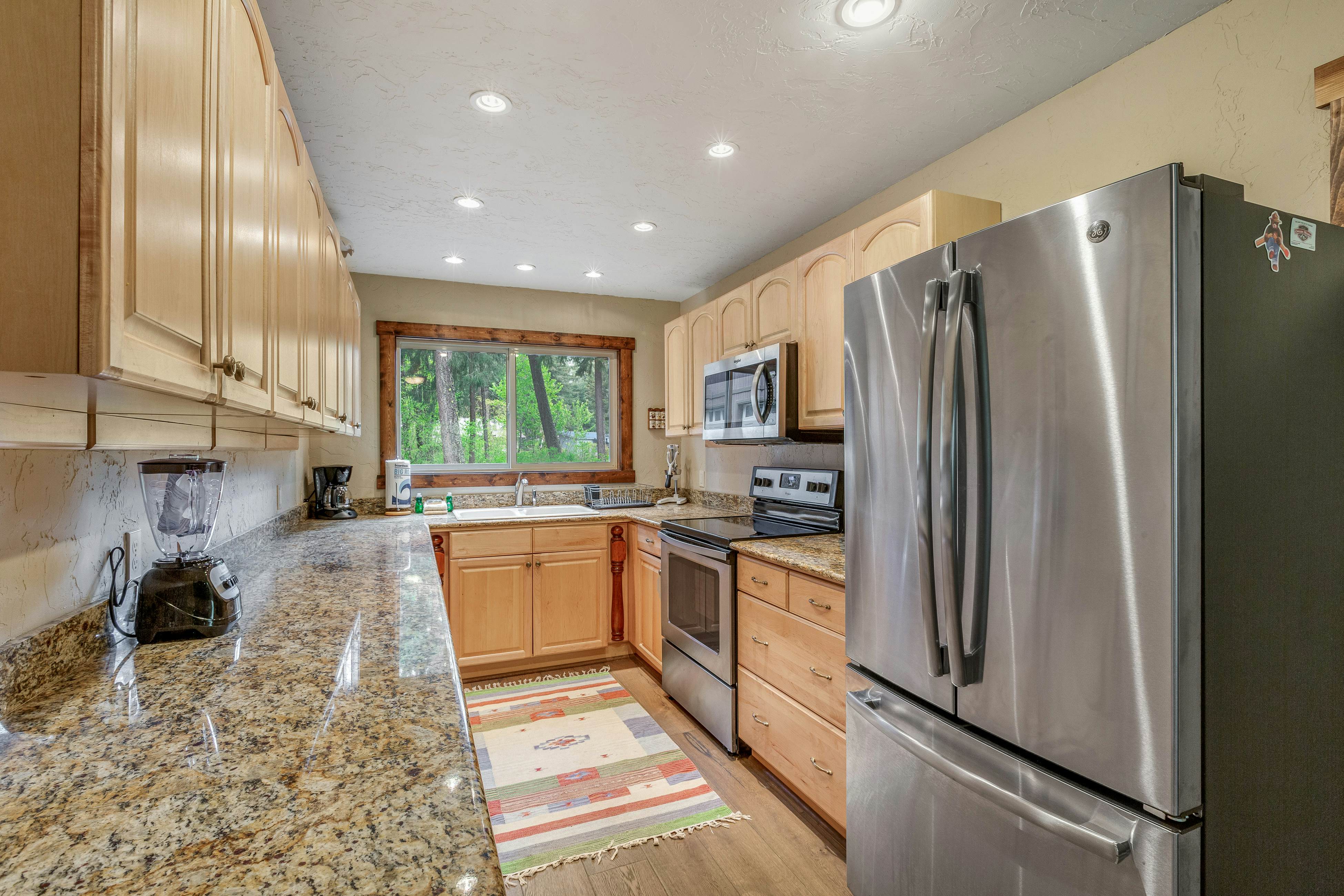 Riverfront Retreat at Lavender Lake