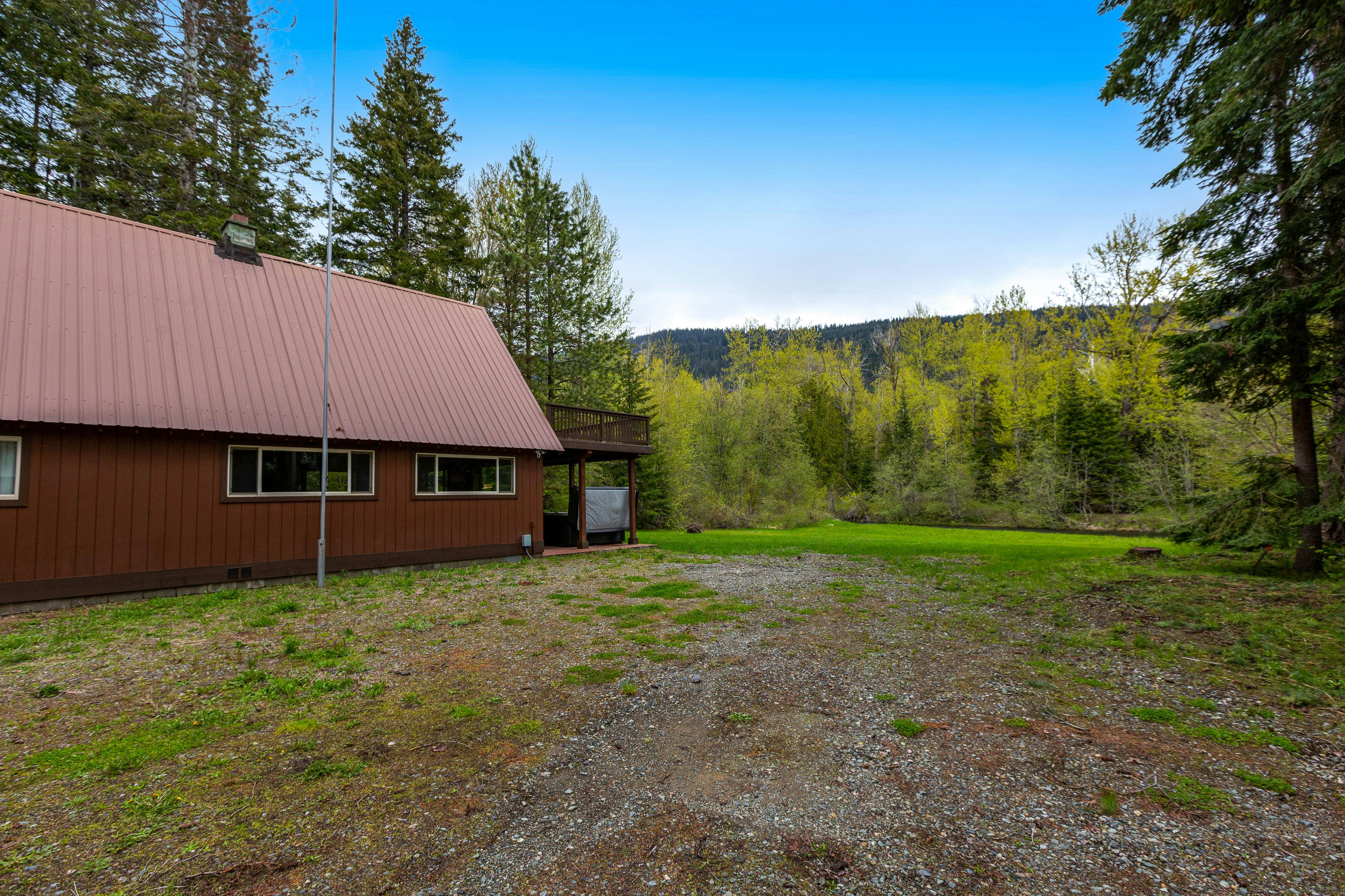 Riverfront Retreat at Lavender Lake