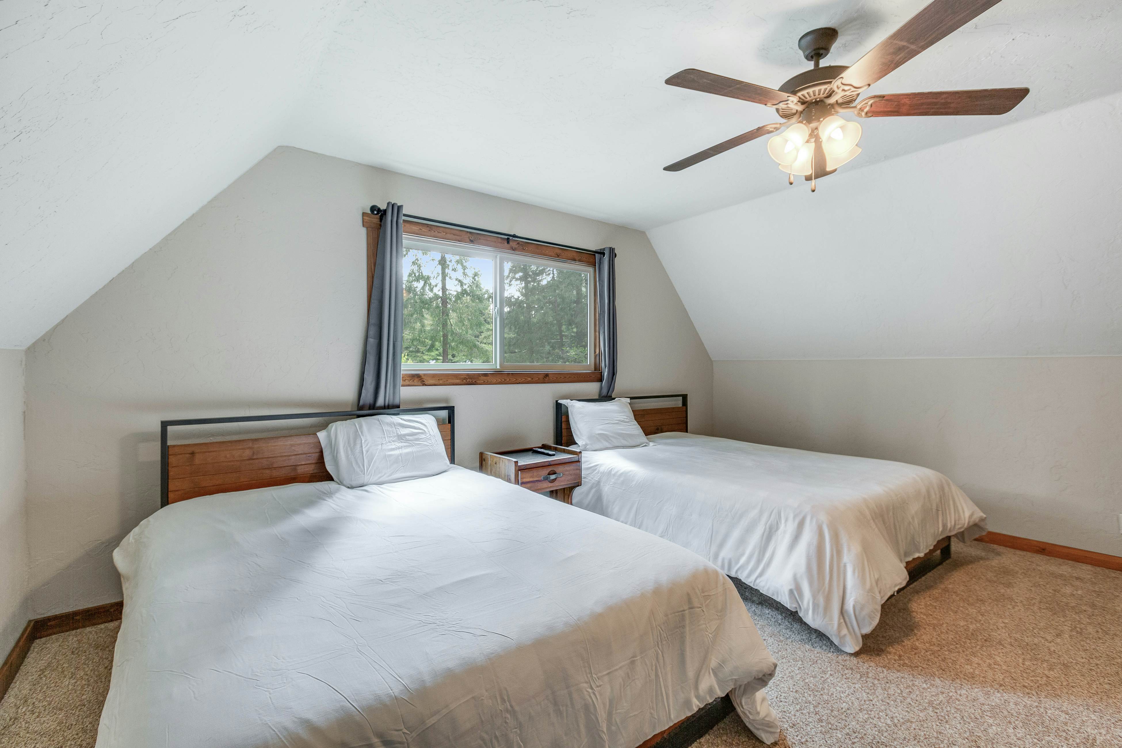 Riverfront Retreat at Lavender Lake