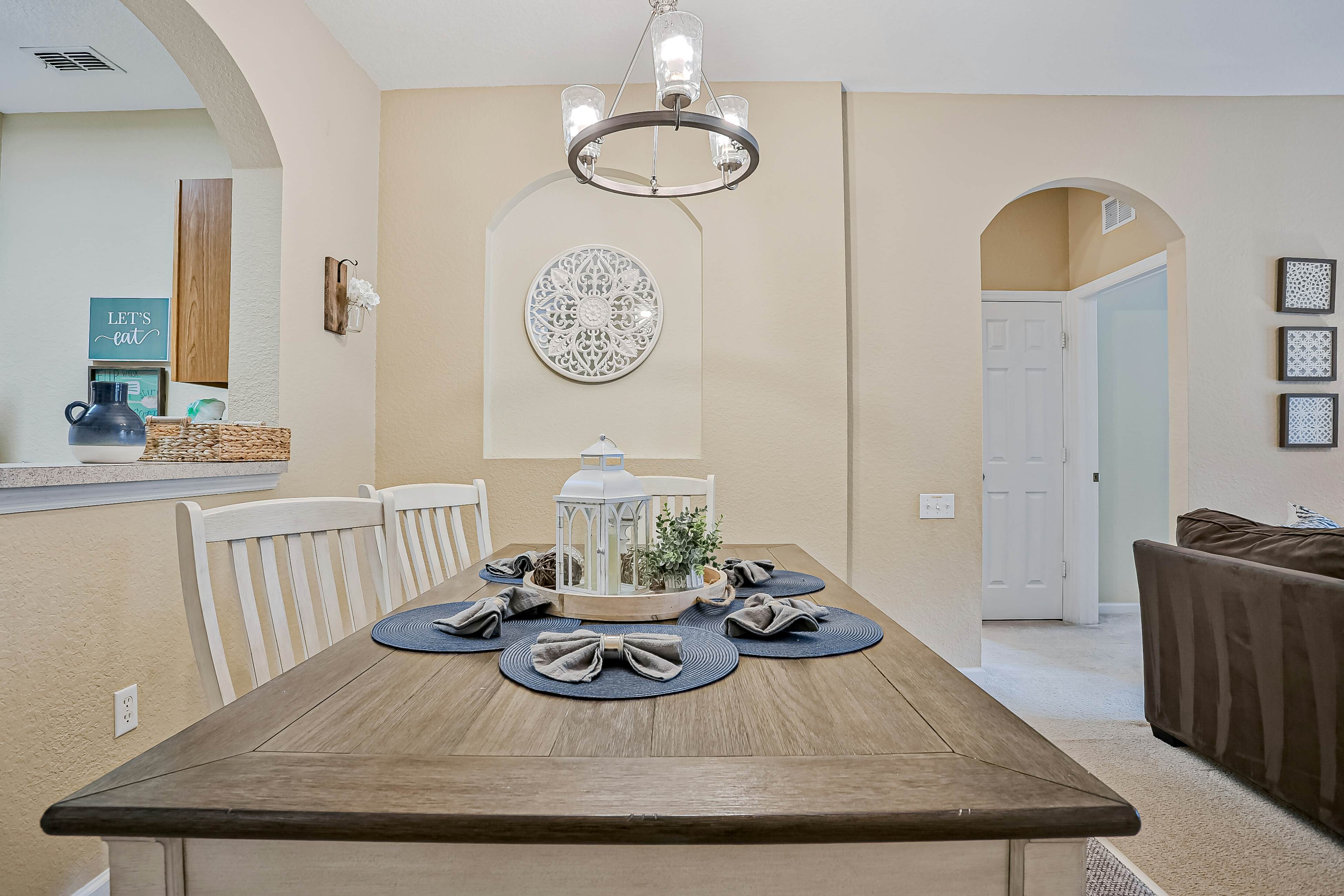 Yellow Starfish - Windsor Hills