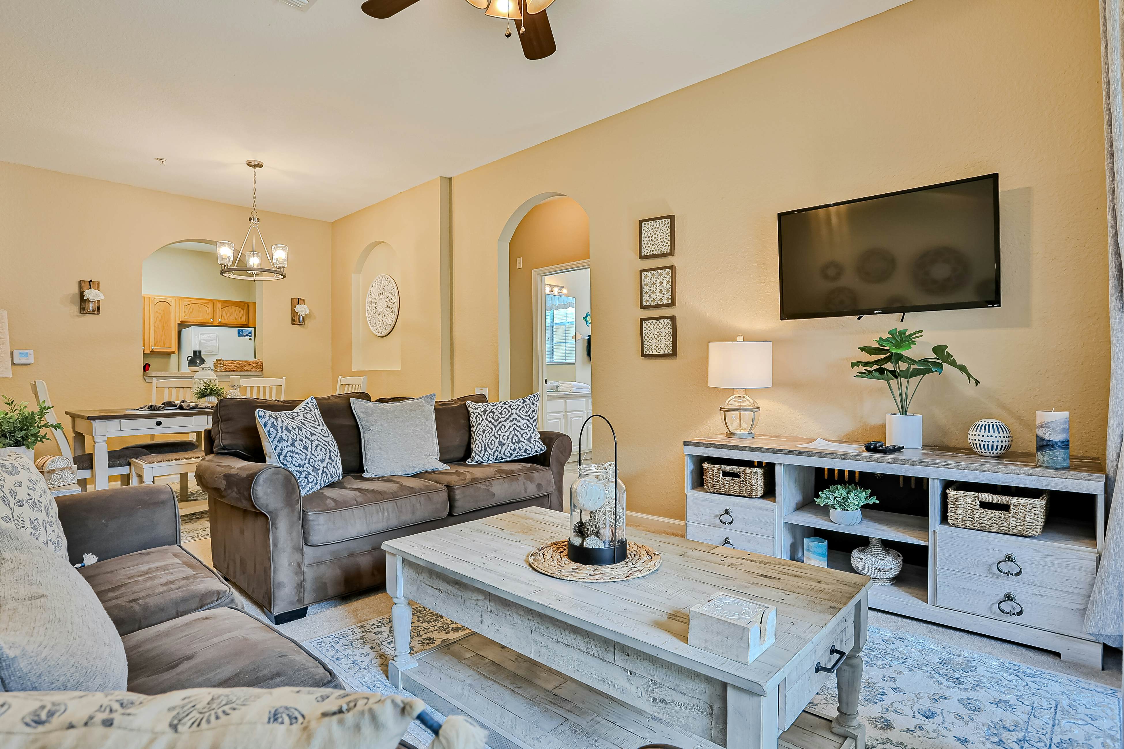 Yellow Starfish - Windsor Hills