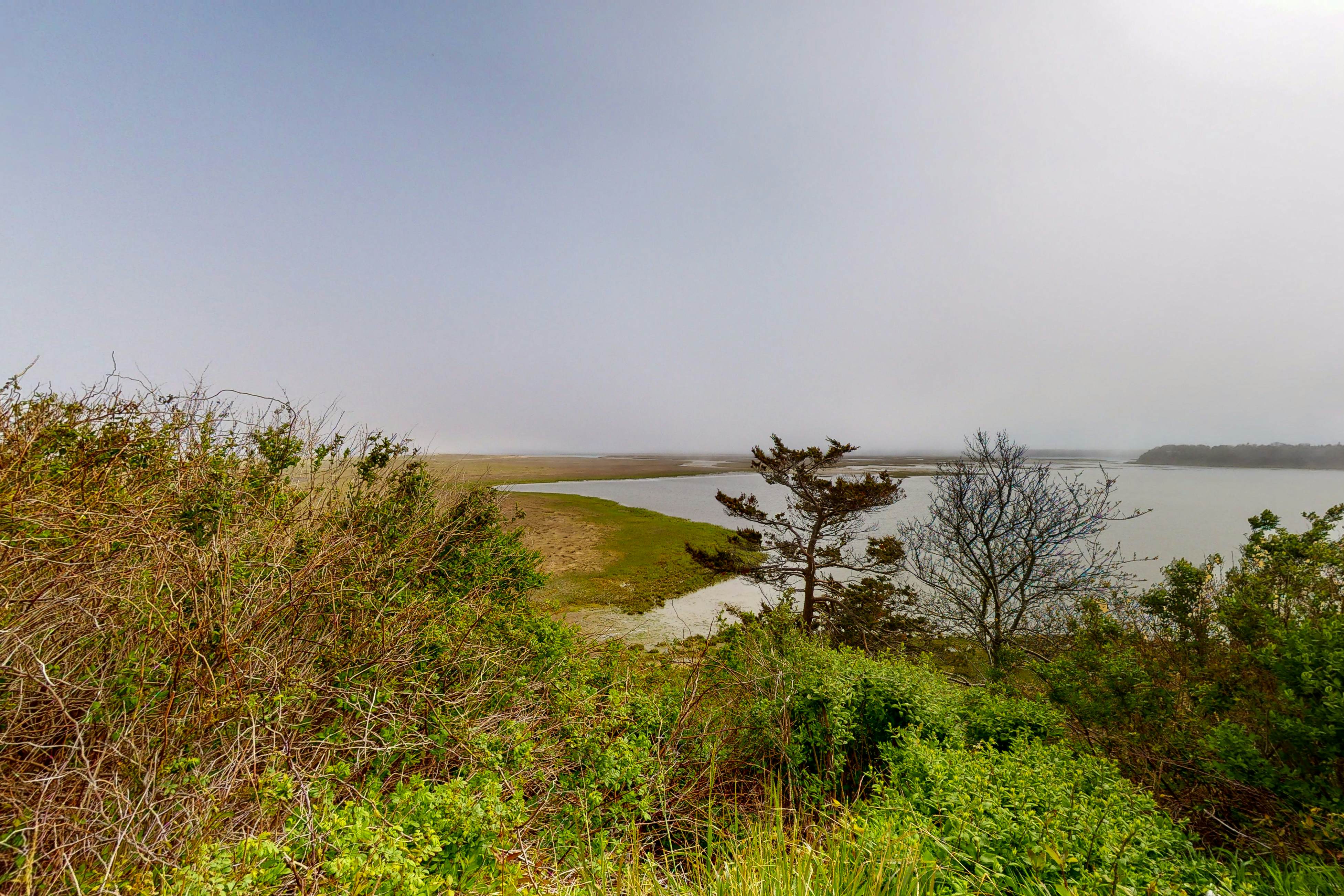 The Tranquil Heron Cottage
