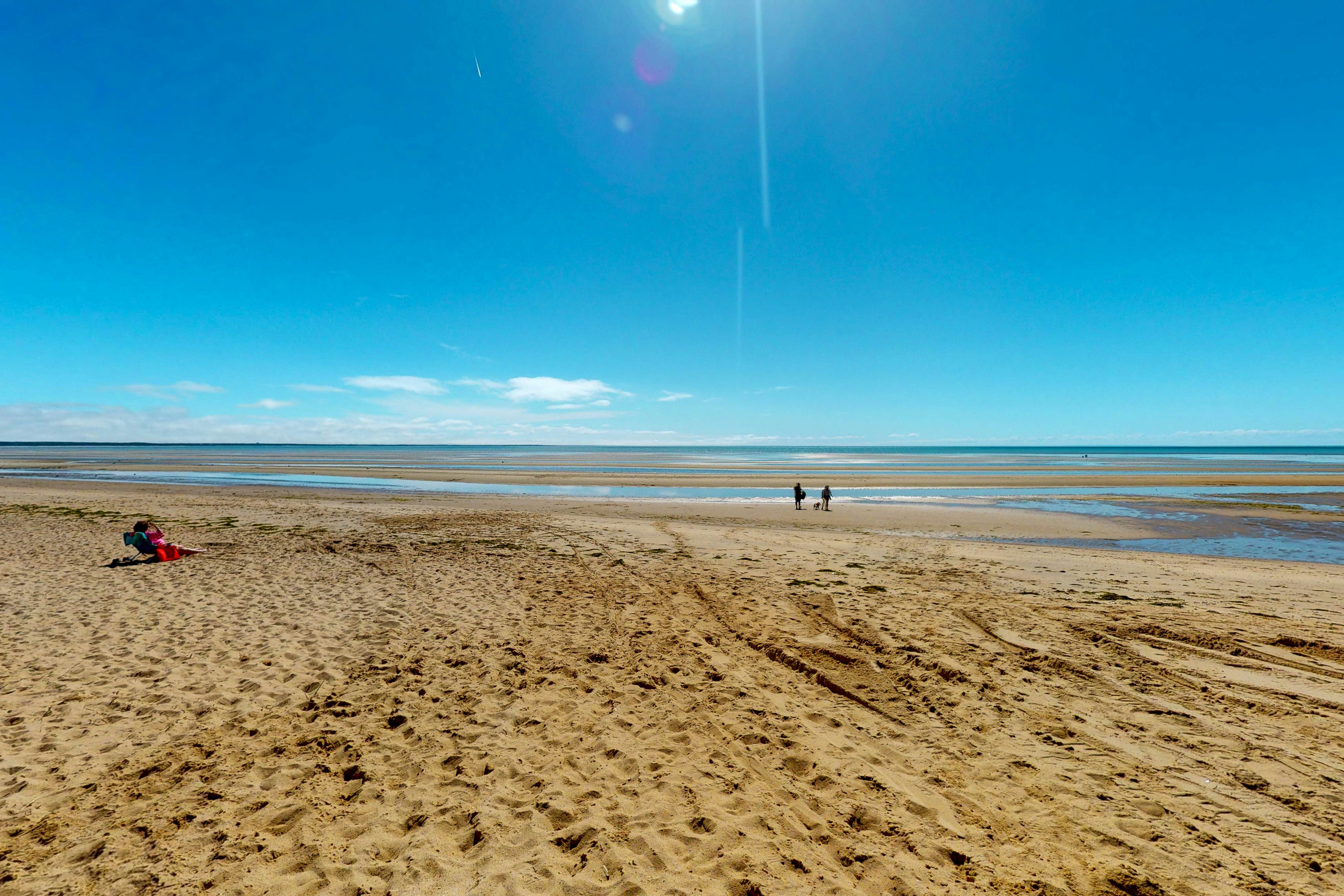 The Tranquil Heron Cottage