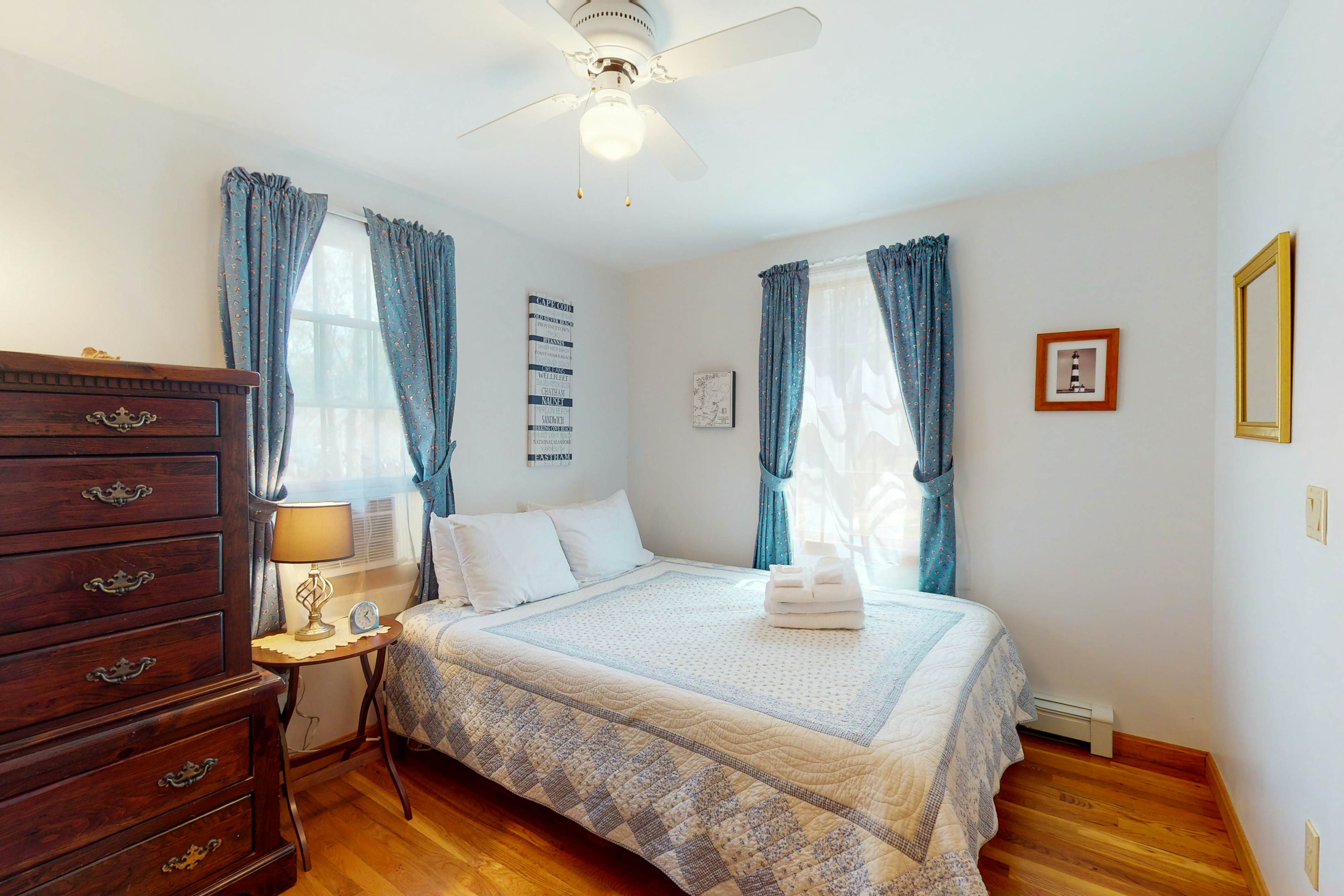 The Tranquil Heron Cottage