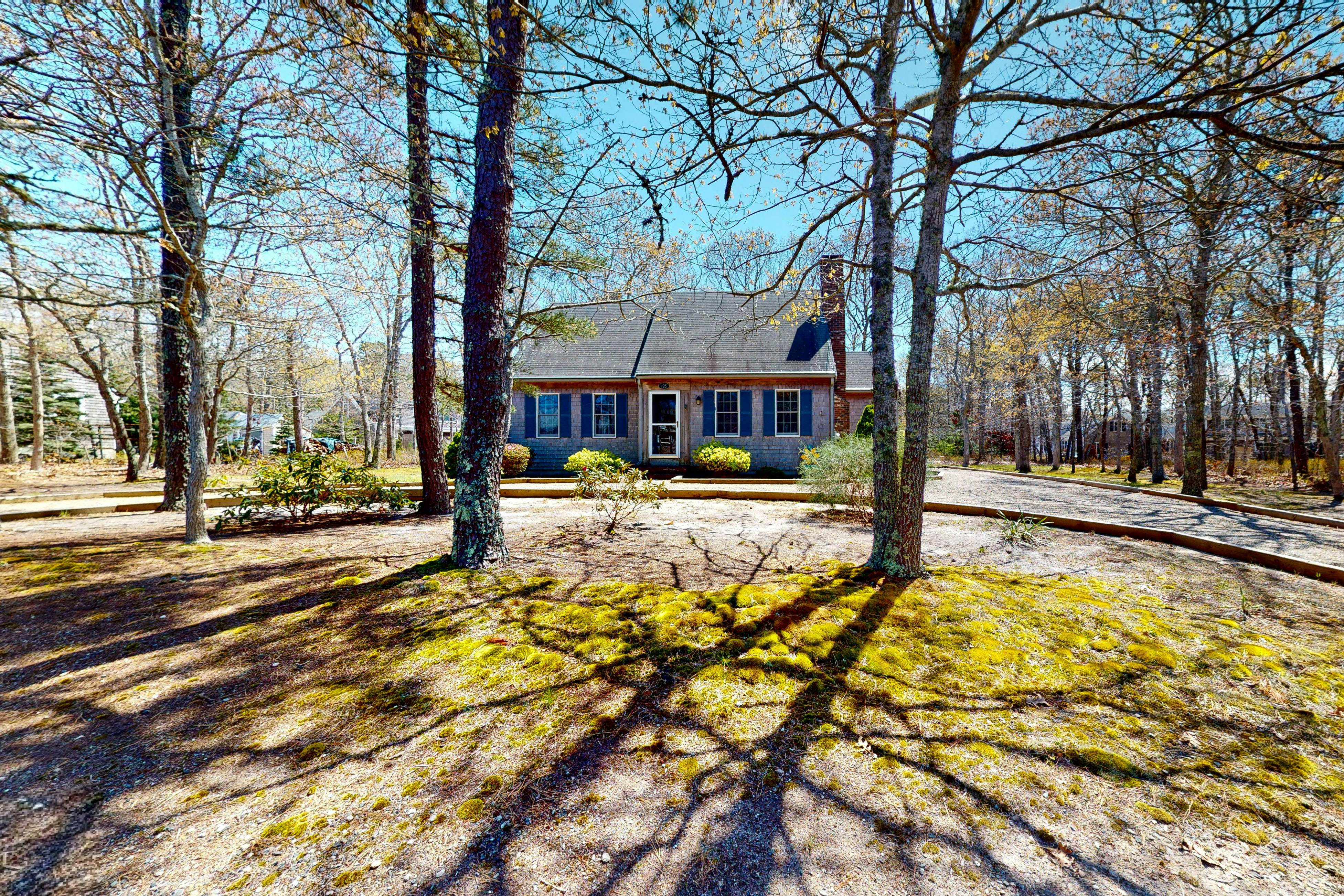 The Tranquil Heron Cottage