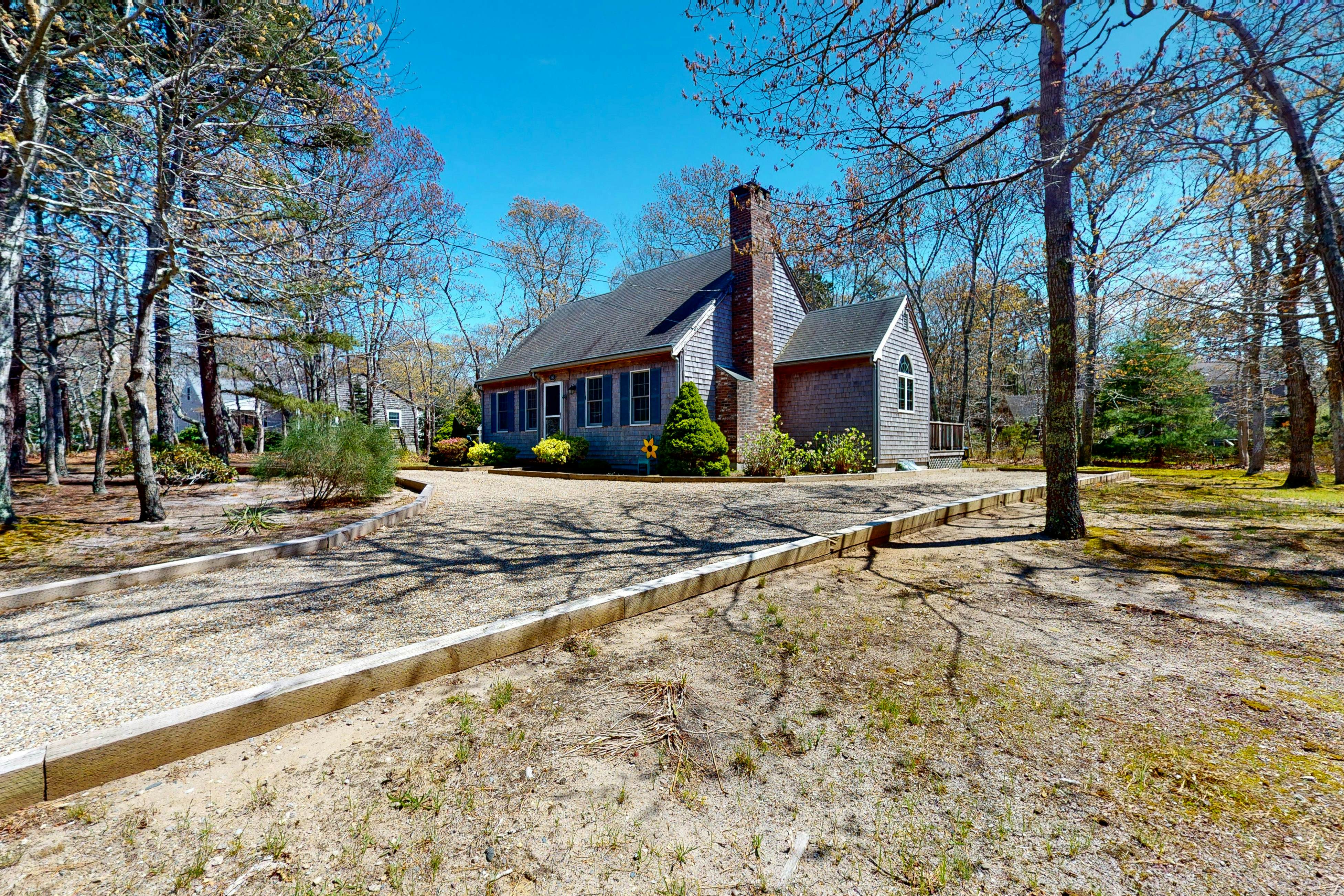 The Tranquil Heron Cottage