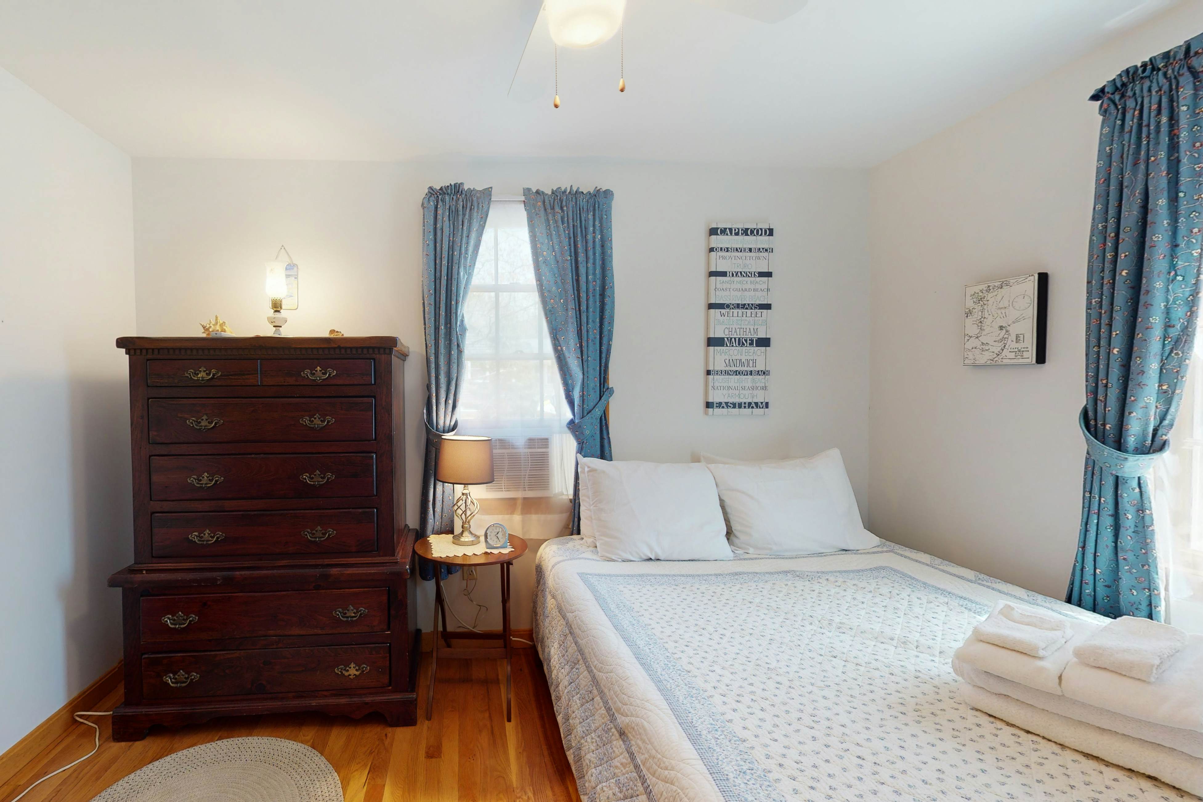 The Tranquil Heron Cottage