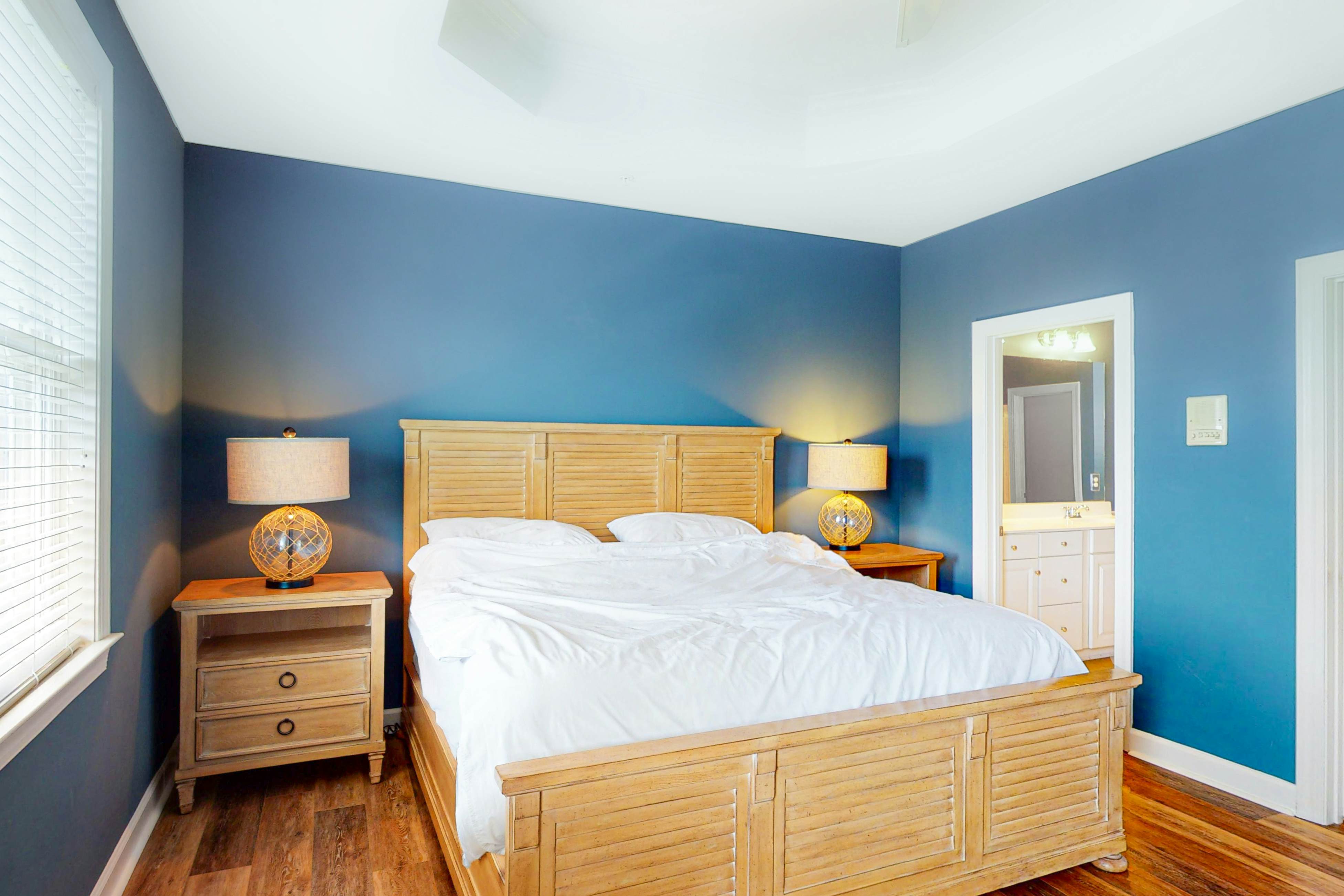 Sunset Island - Beachside Mews 1 & 2