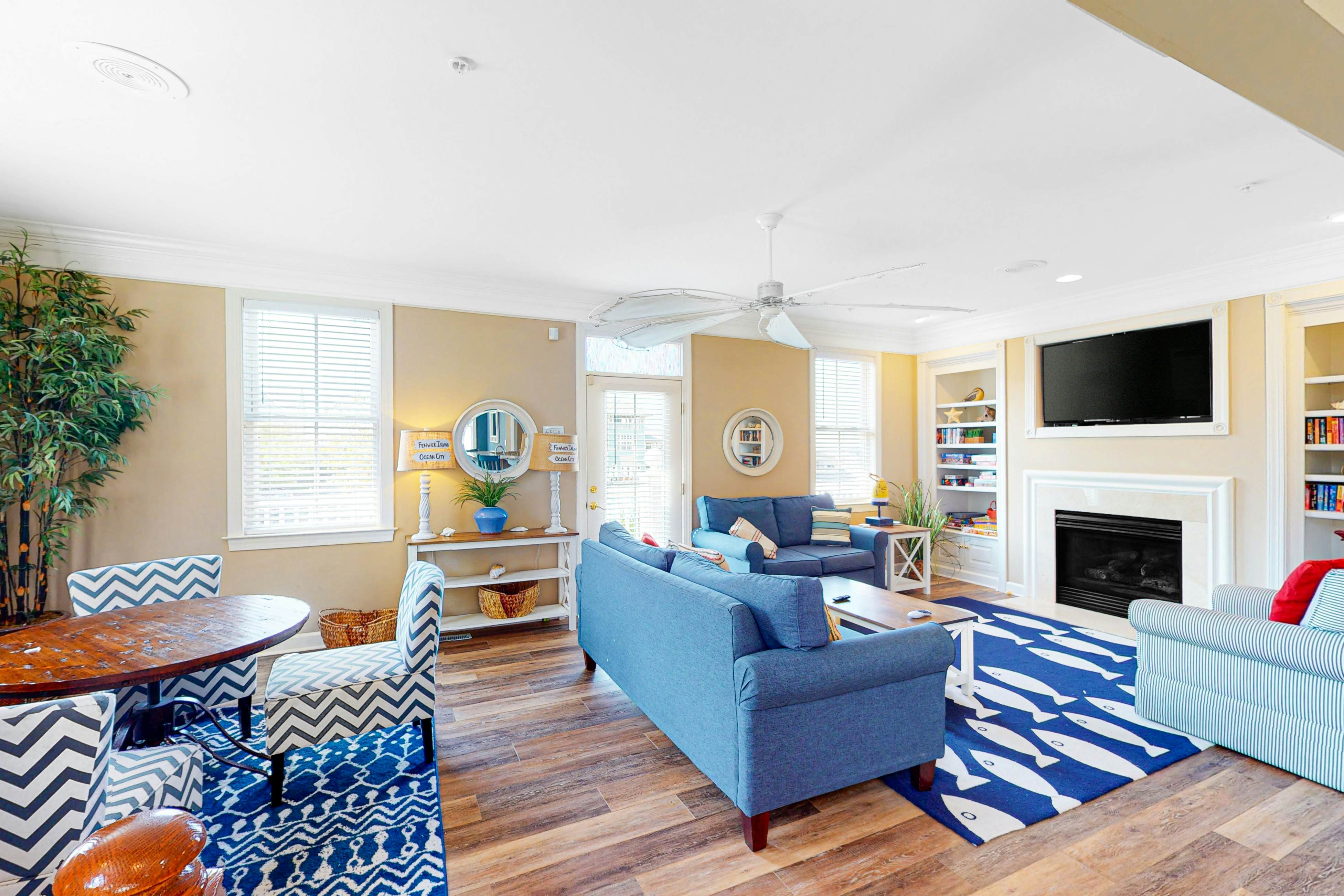 Sunset Island - Beachside Mews 1 & 2