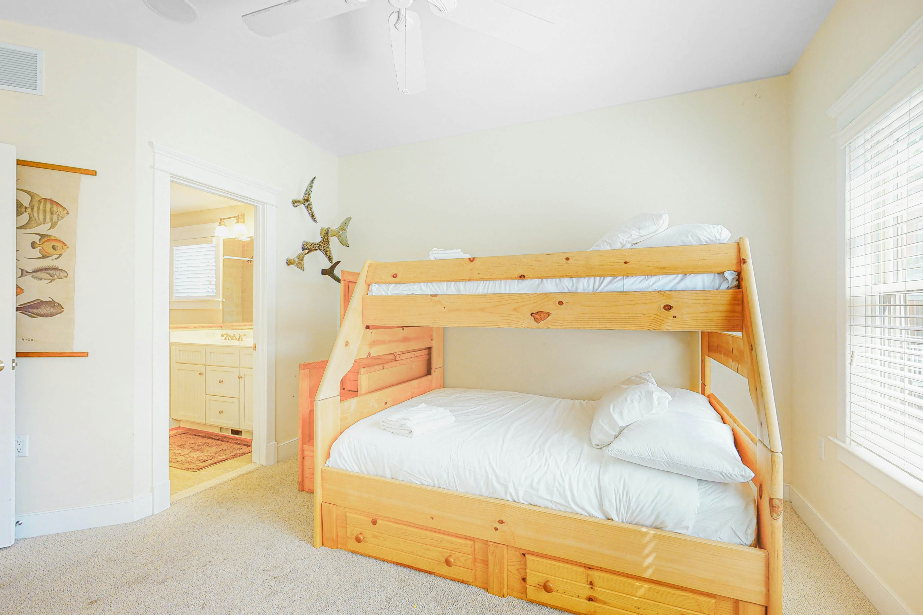 Sunset Island - Beachside Mews 1 & 2