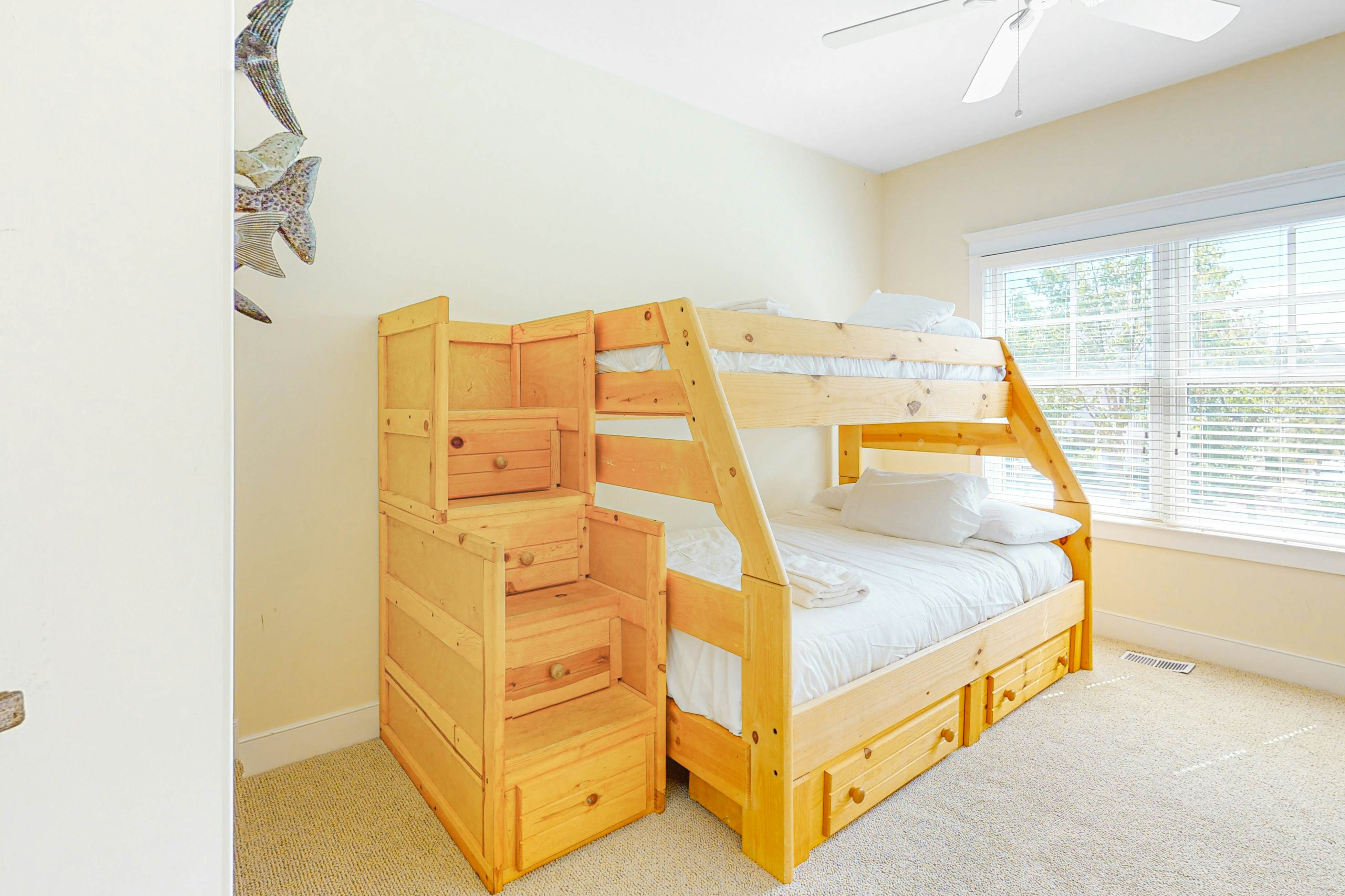 Sunset Island - Beachside Mews 1 & 2