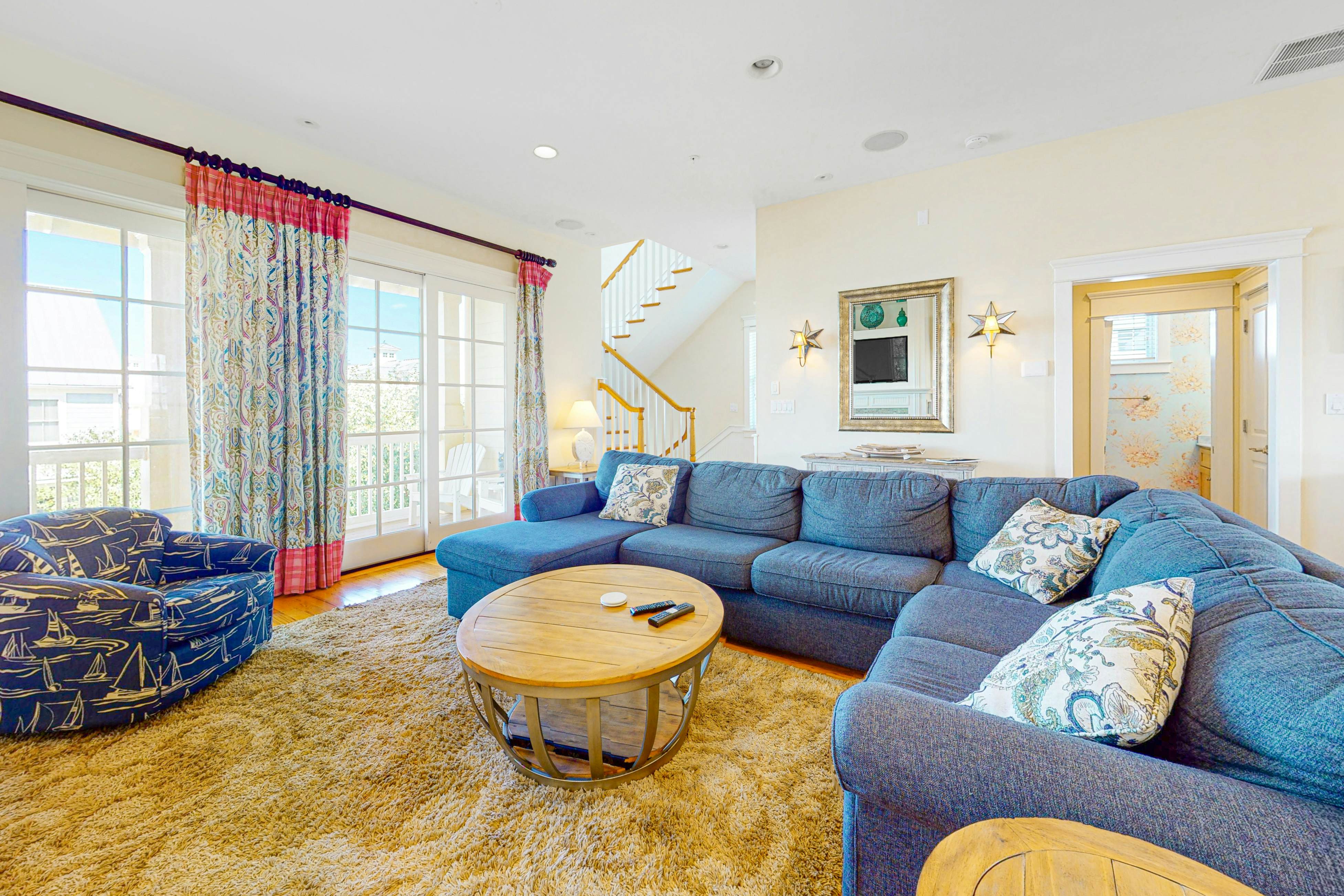 Sunset Island - Beachside Mews 1 & 2