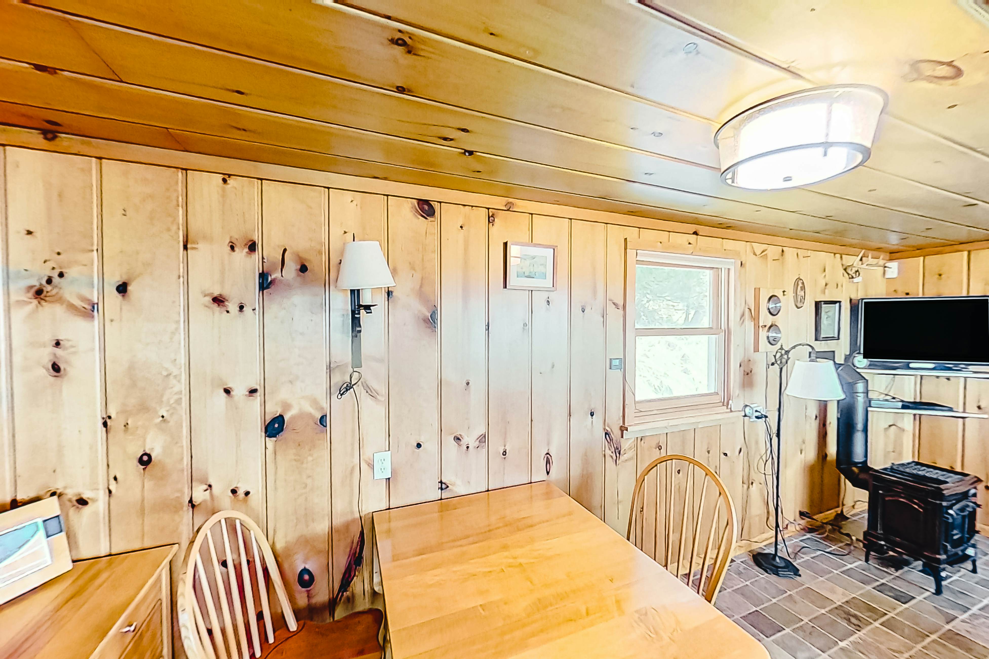 Dune Grass Shores 2 BD Beulah, MI Vacation Rental Vacasa