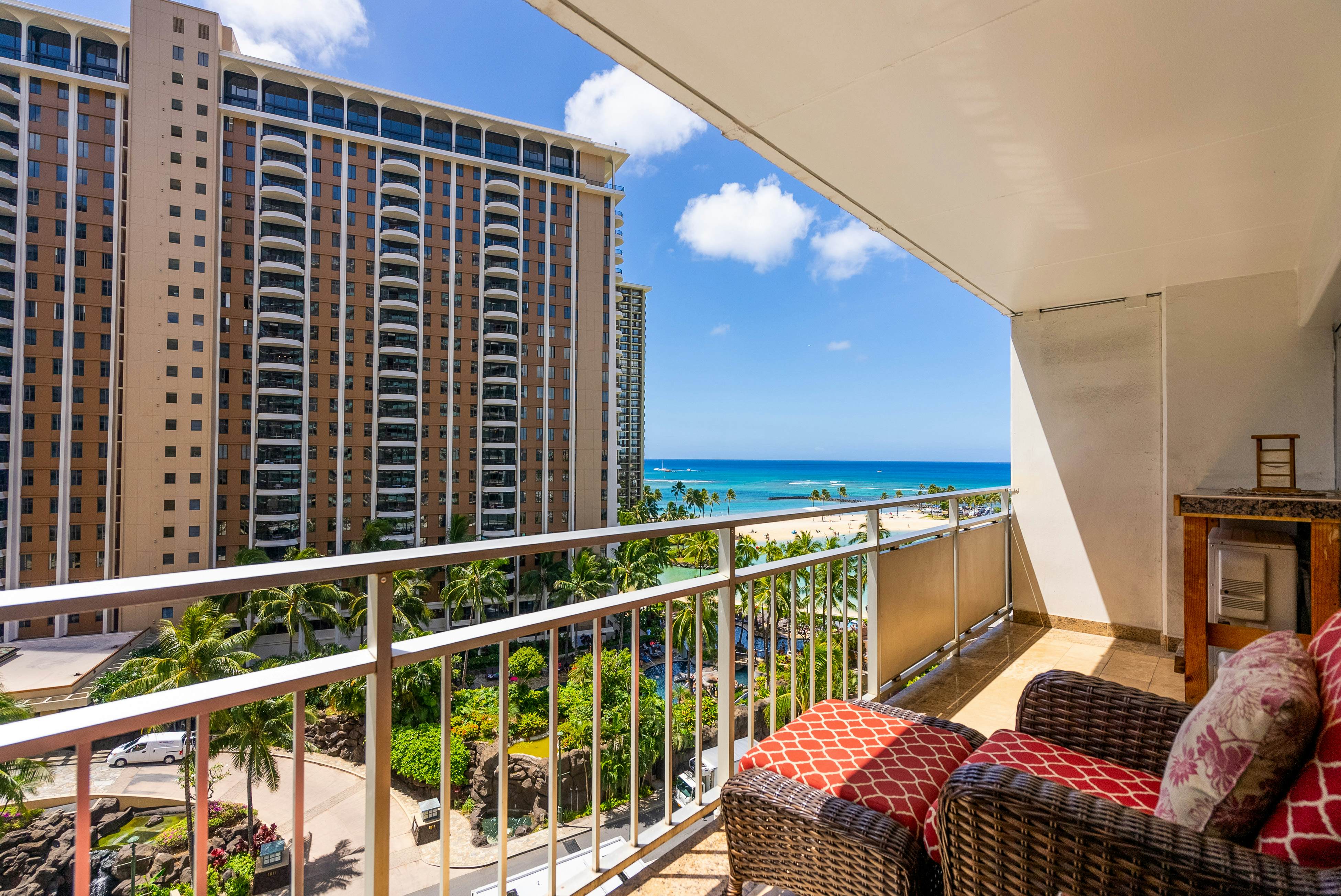 Ilikai Hotel 838 0 BD Honolulu, HI Vacation Rental Vacasa