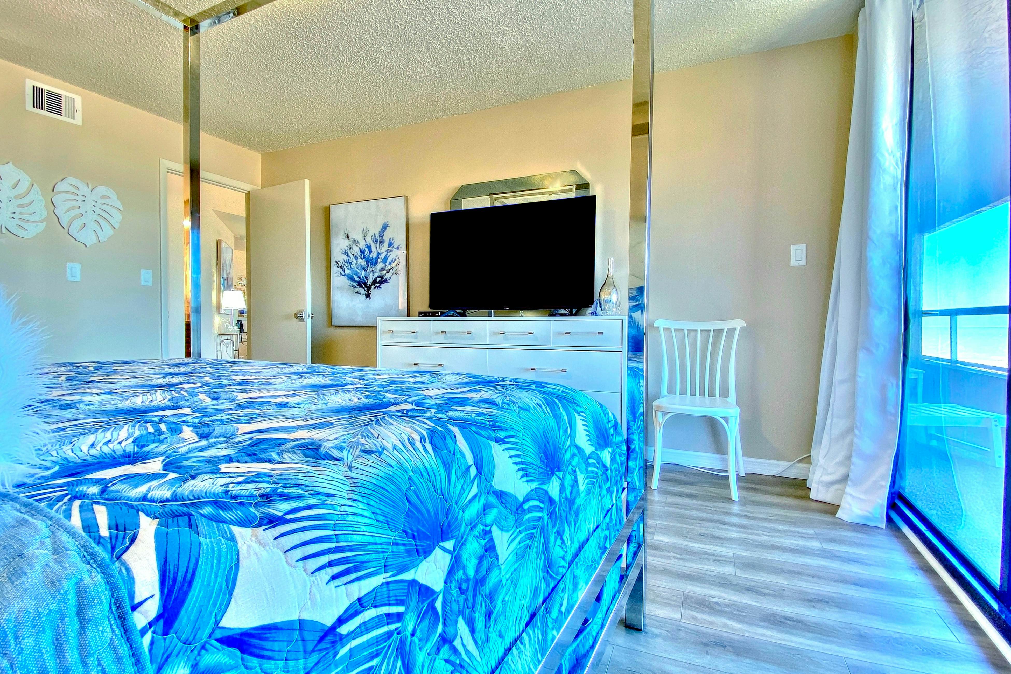 Crescent Beach Club II 5B