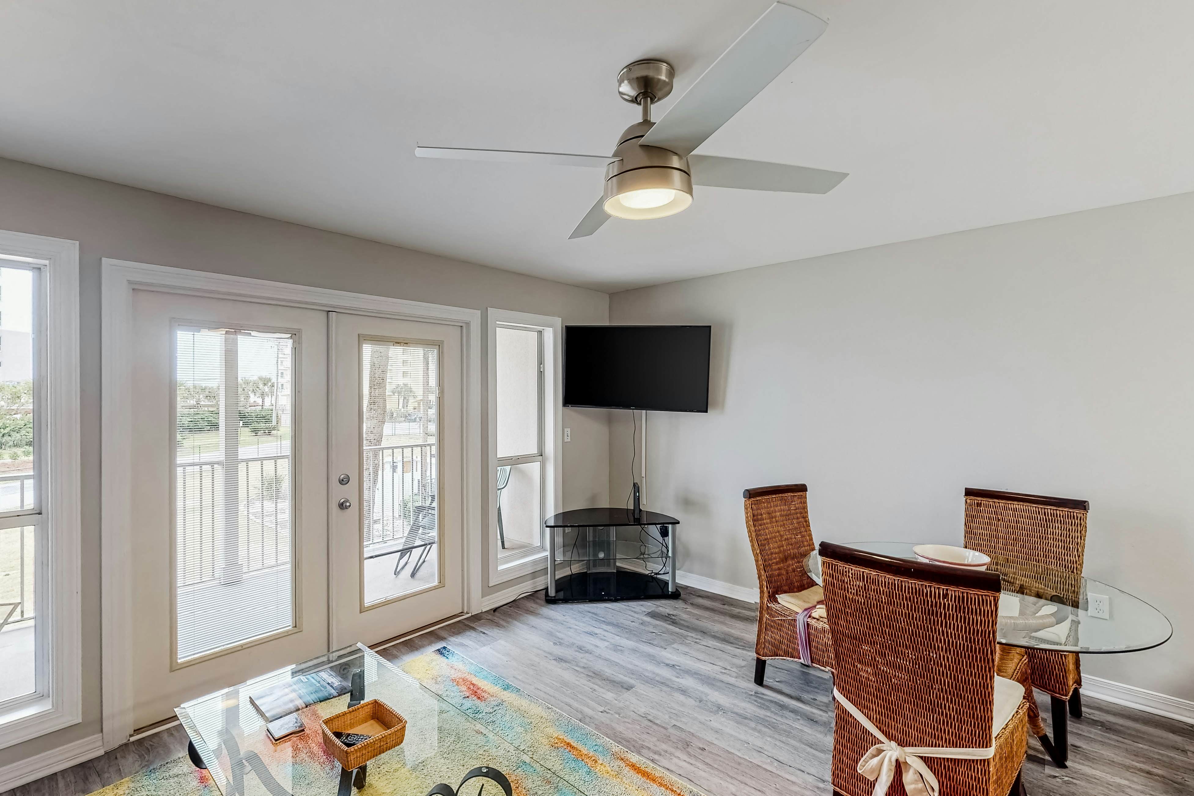 Grand Caribbean East & West  W204