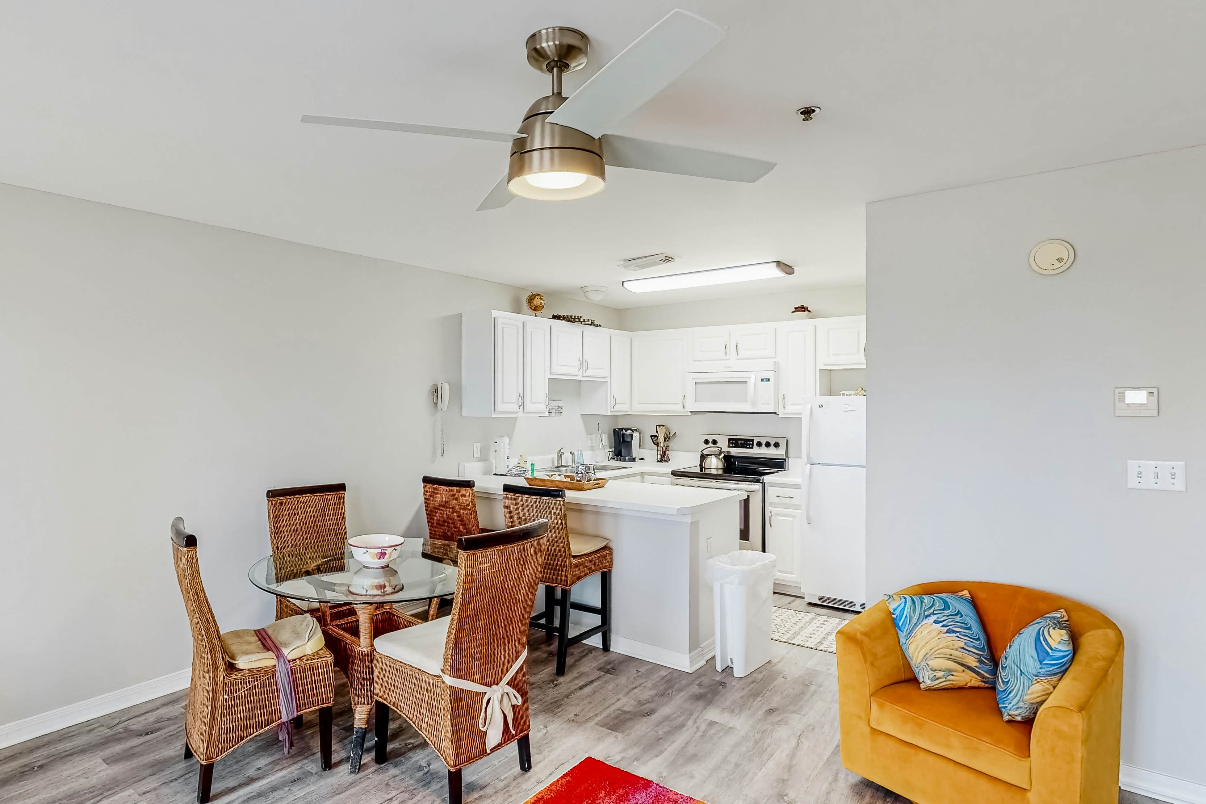 Grand Caribbean East & West  W204