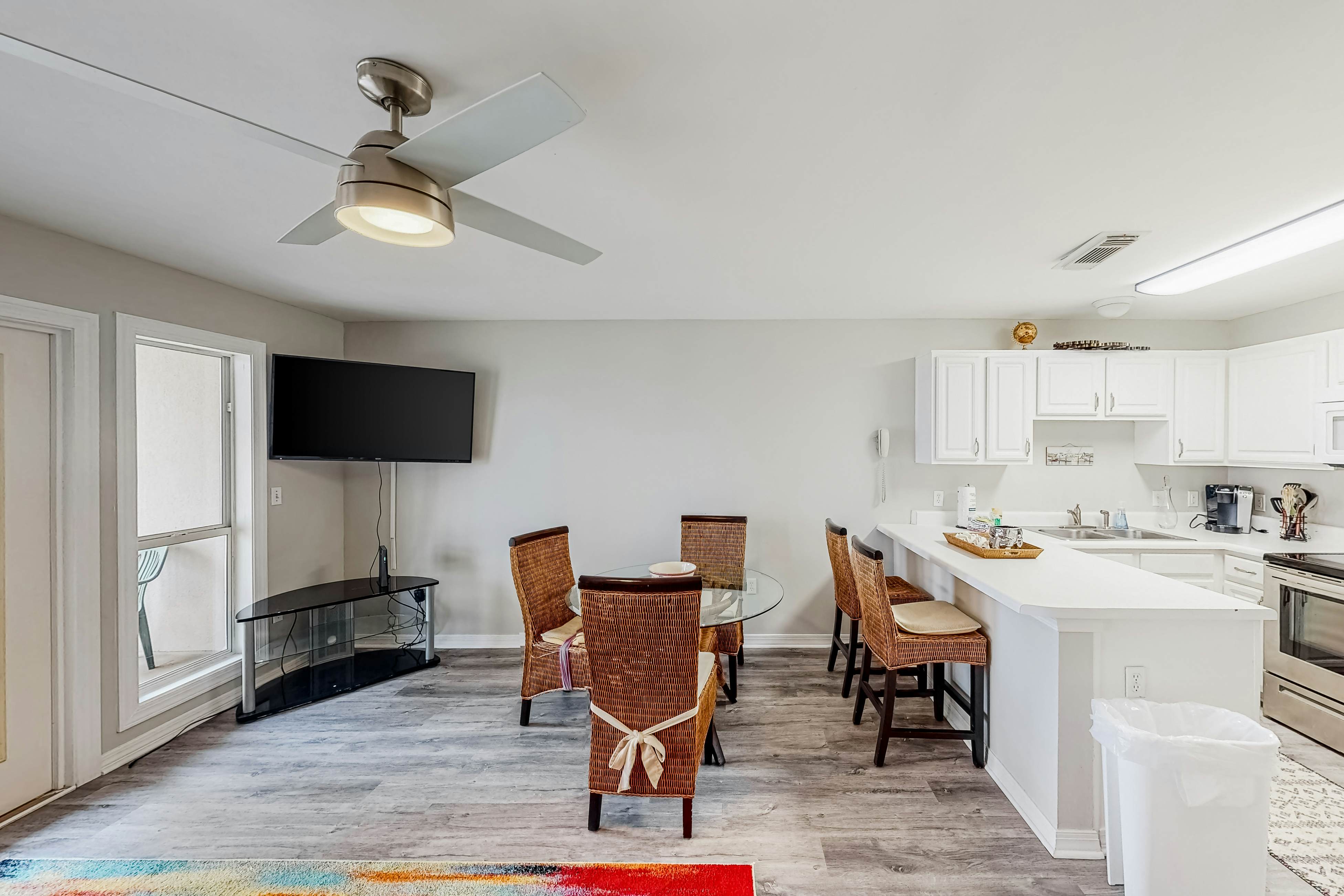 Grand Caribbean East & West  W204