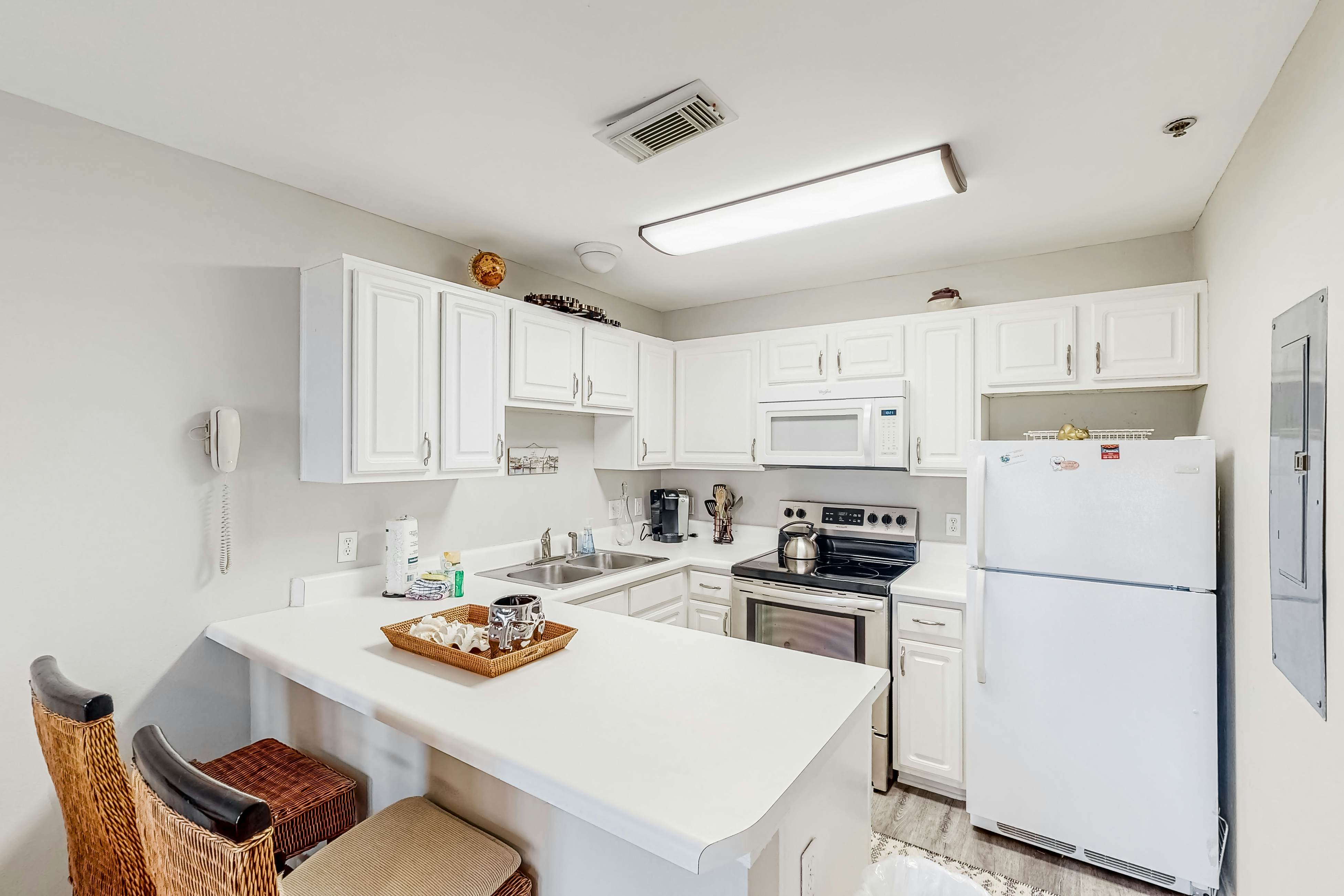 Grand Caribbean East & West  W204