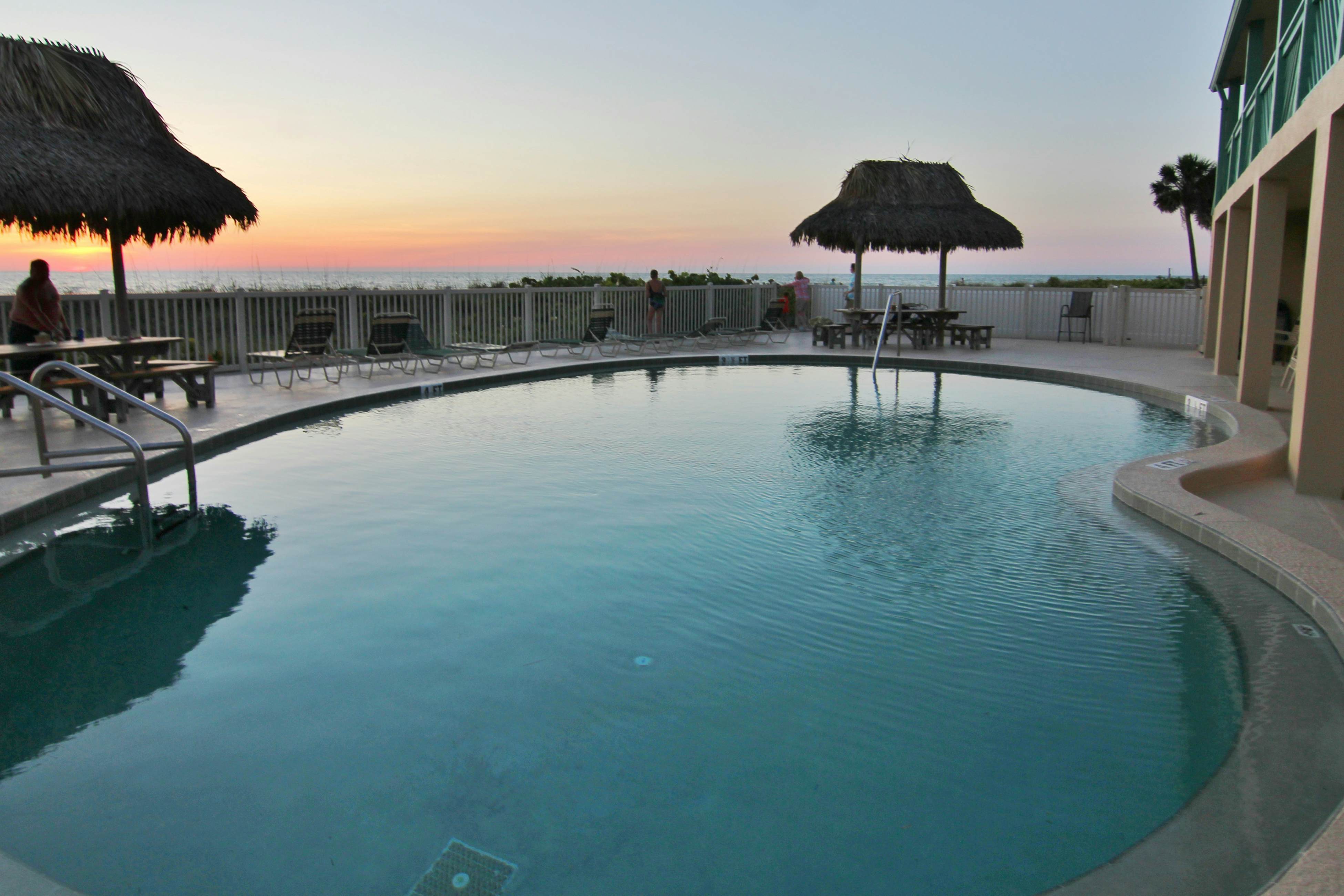 Chateau 8W 1 BD Belleair Beach, FL Vacation Rental Vacasa