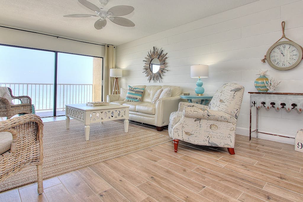 Extraordinary beachfront condo with Gulf view and heated pool — Indian Shores, FL — vacation rental