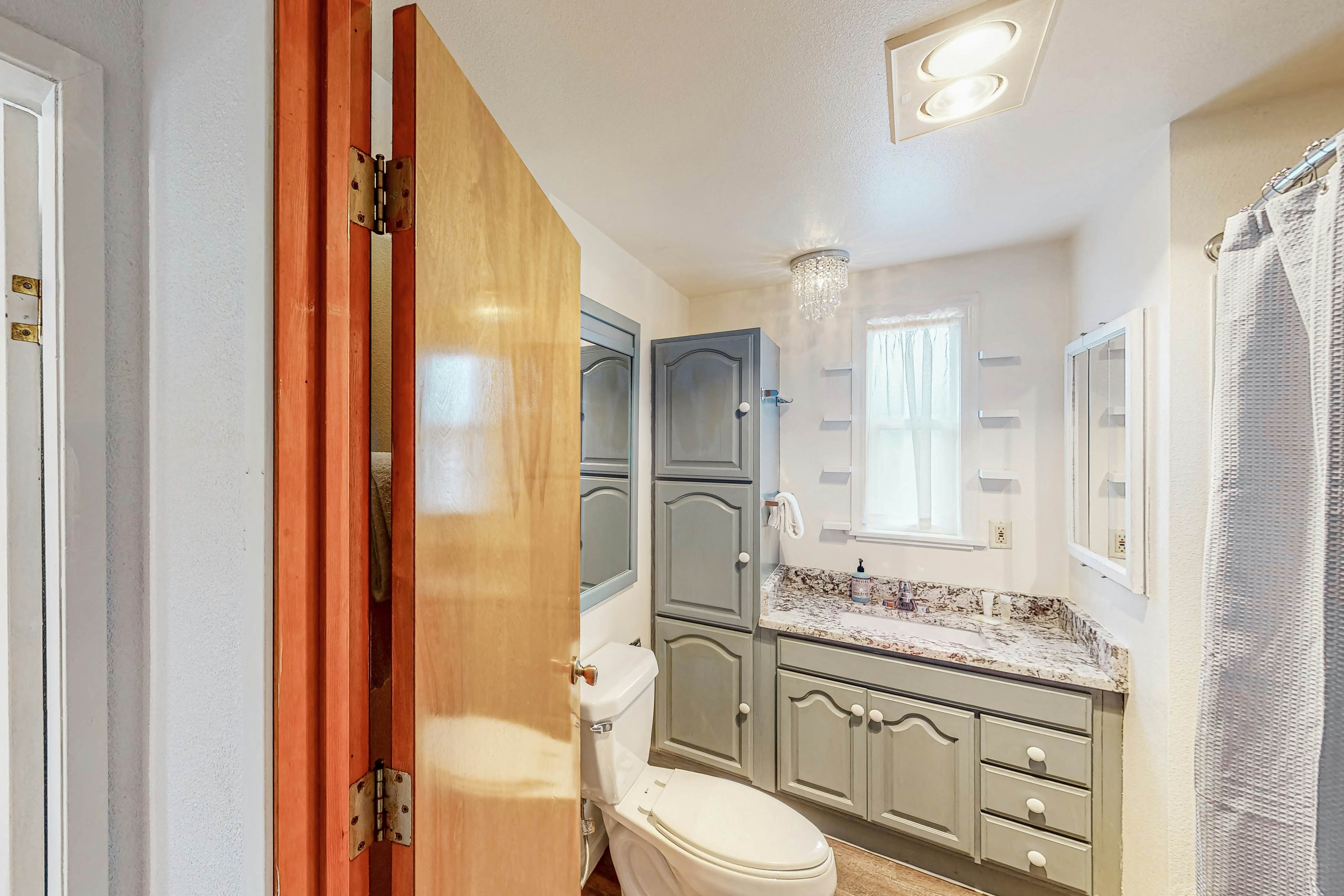 Lamplighter Living Quarters