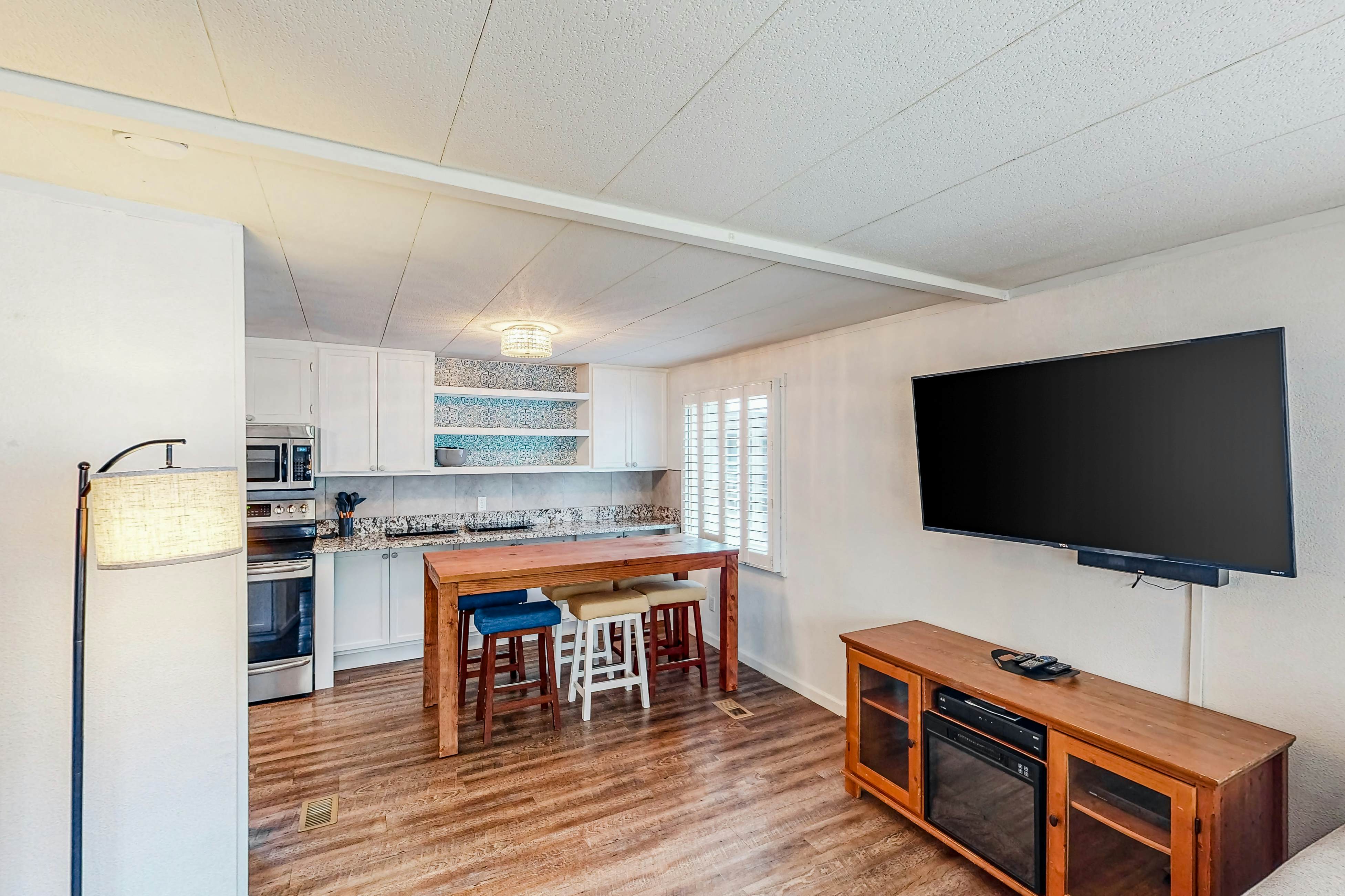 Lamplighter Living Quarters