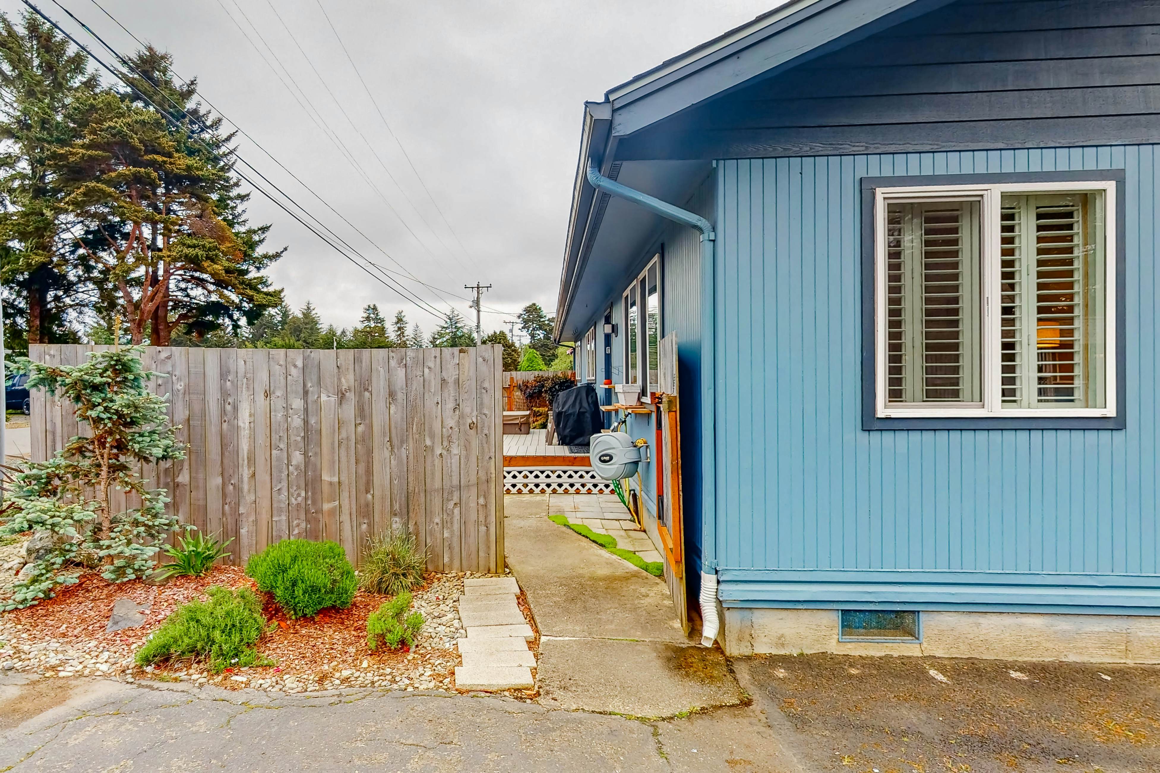 Lamplighter Living Quarters