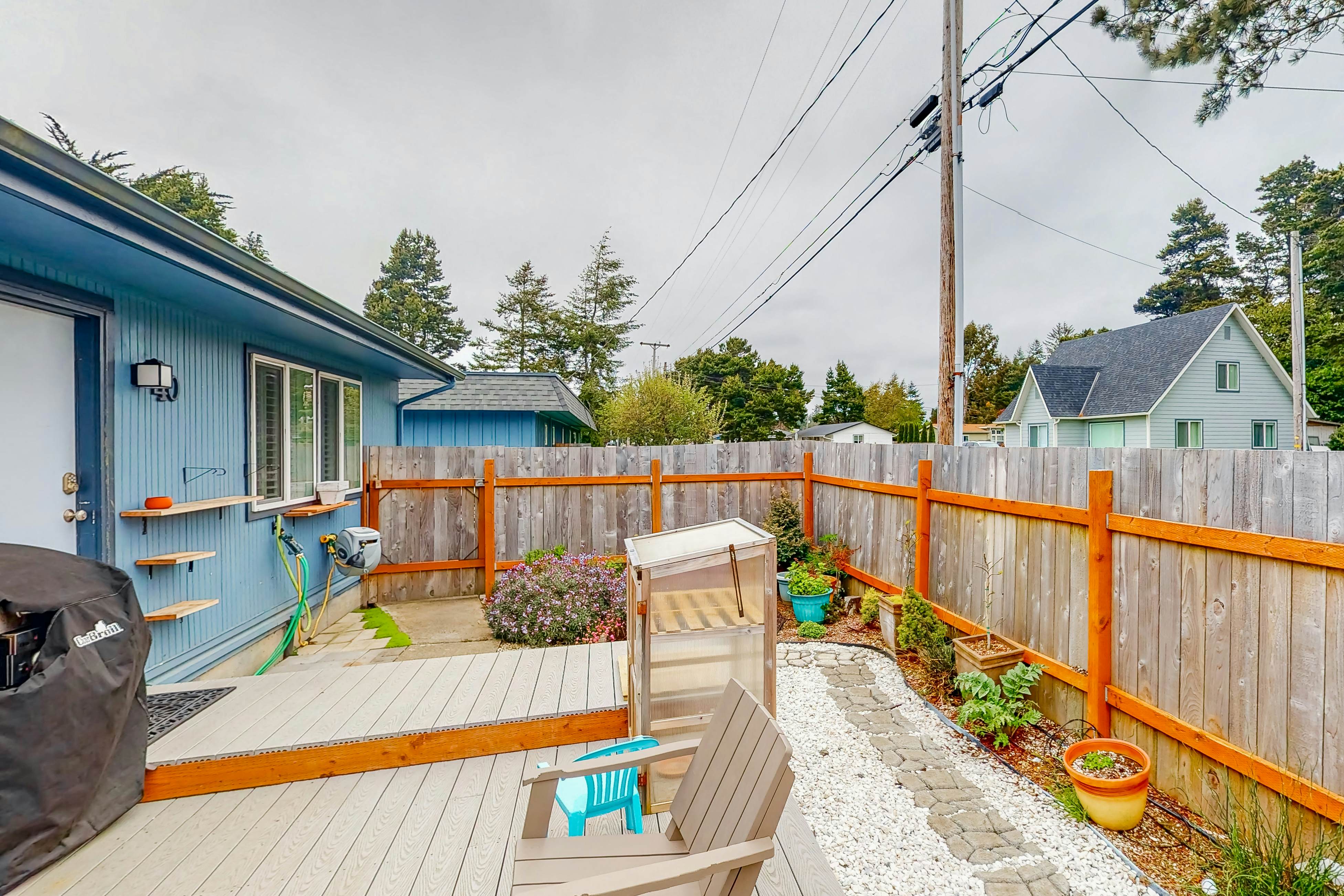 Lamplighter Living Quarters