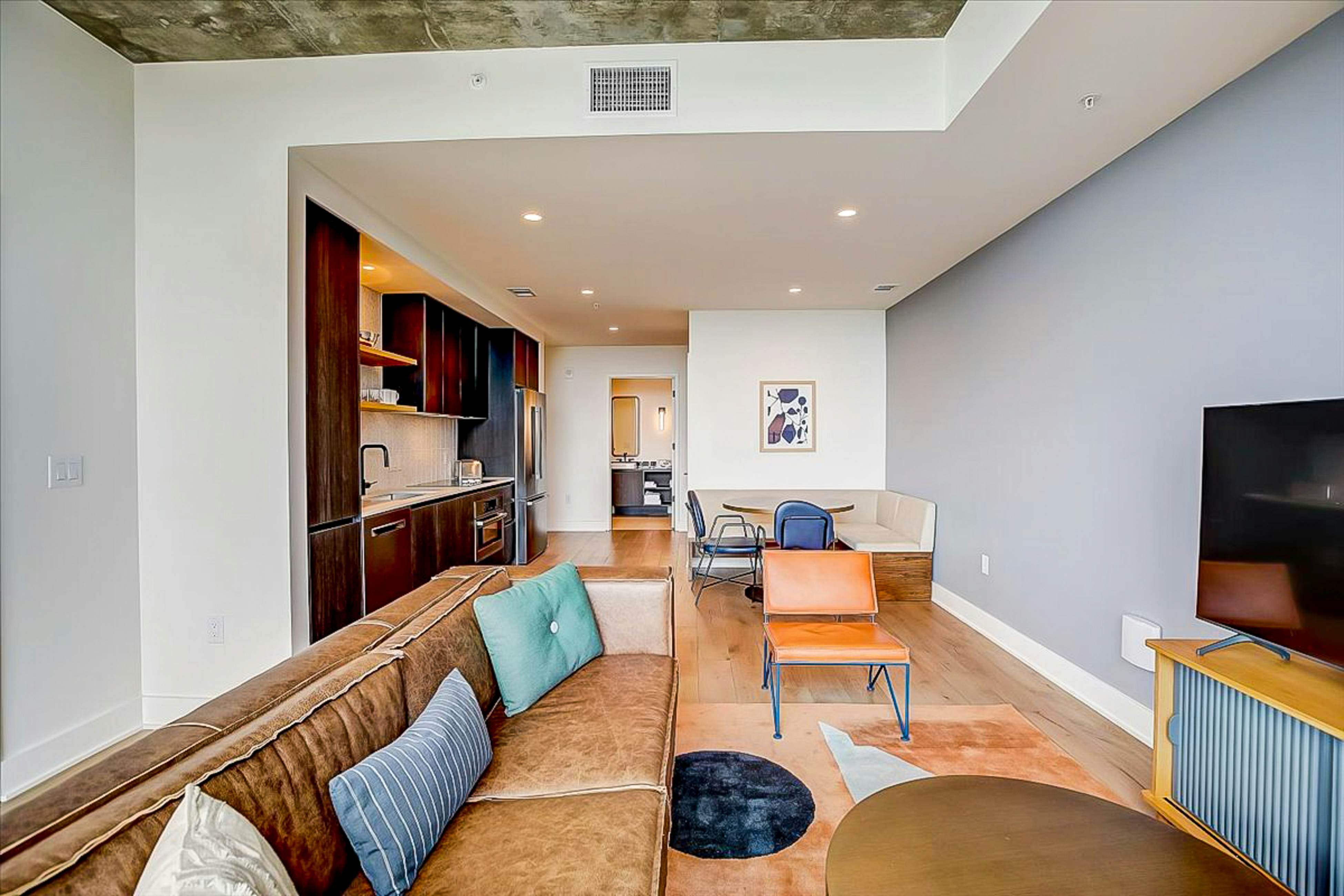 Natiivo Austin High Hopes