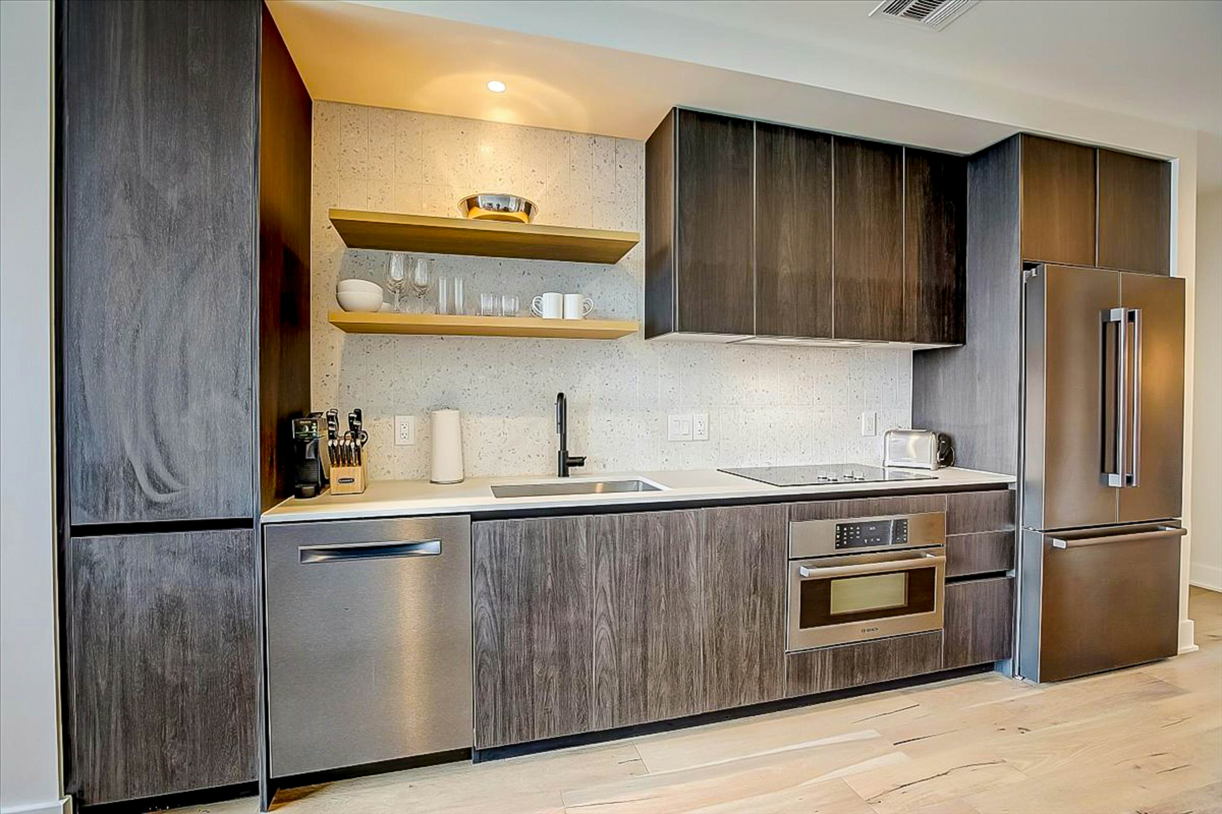 Natiivo Austin High Hopes