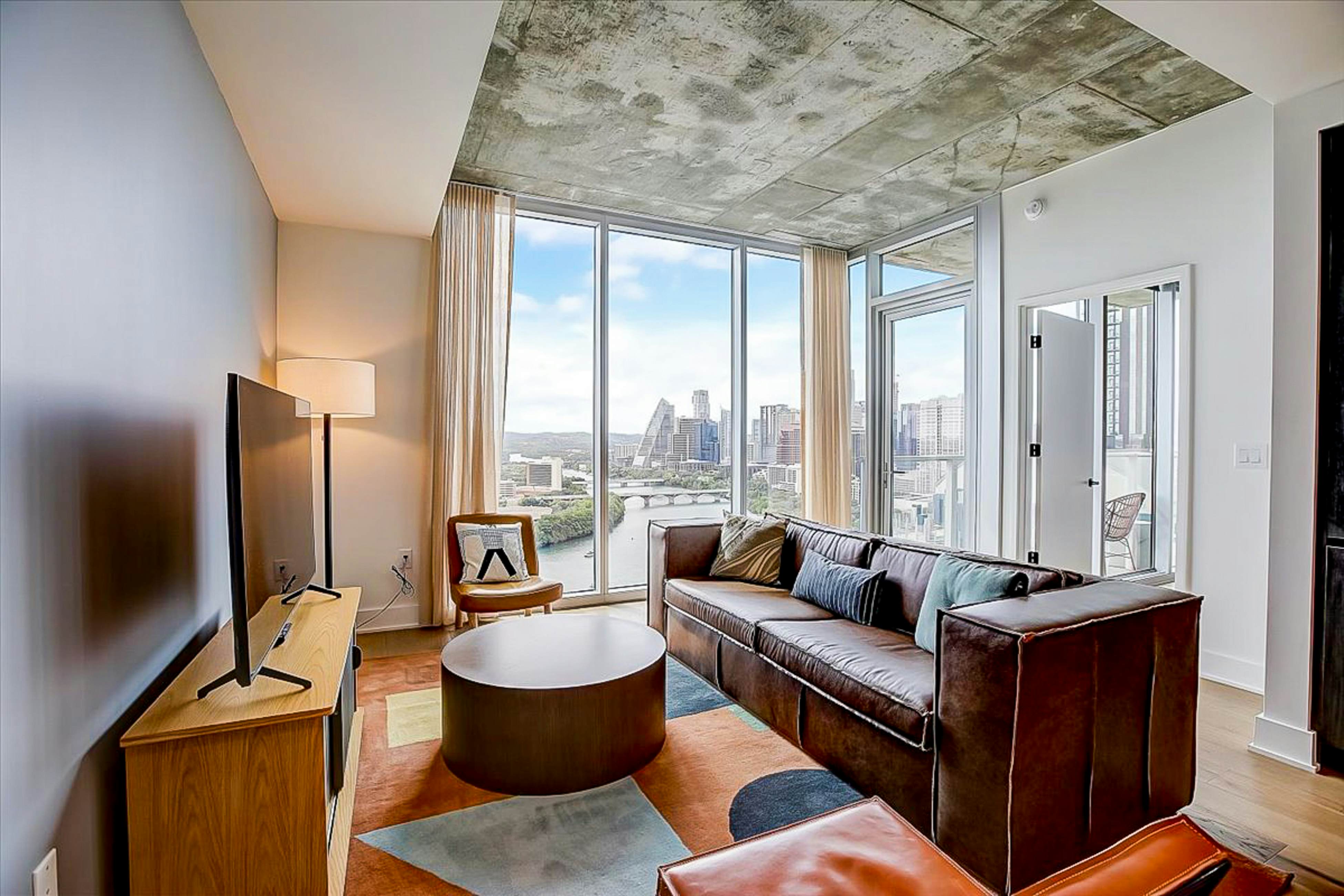 Natiivo Austin High Hopes