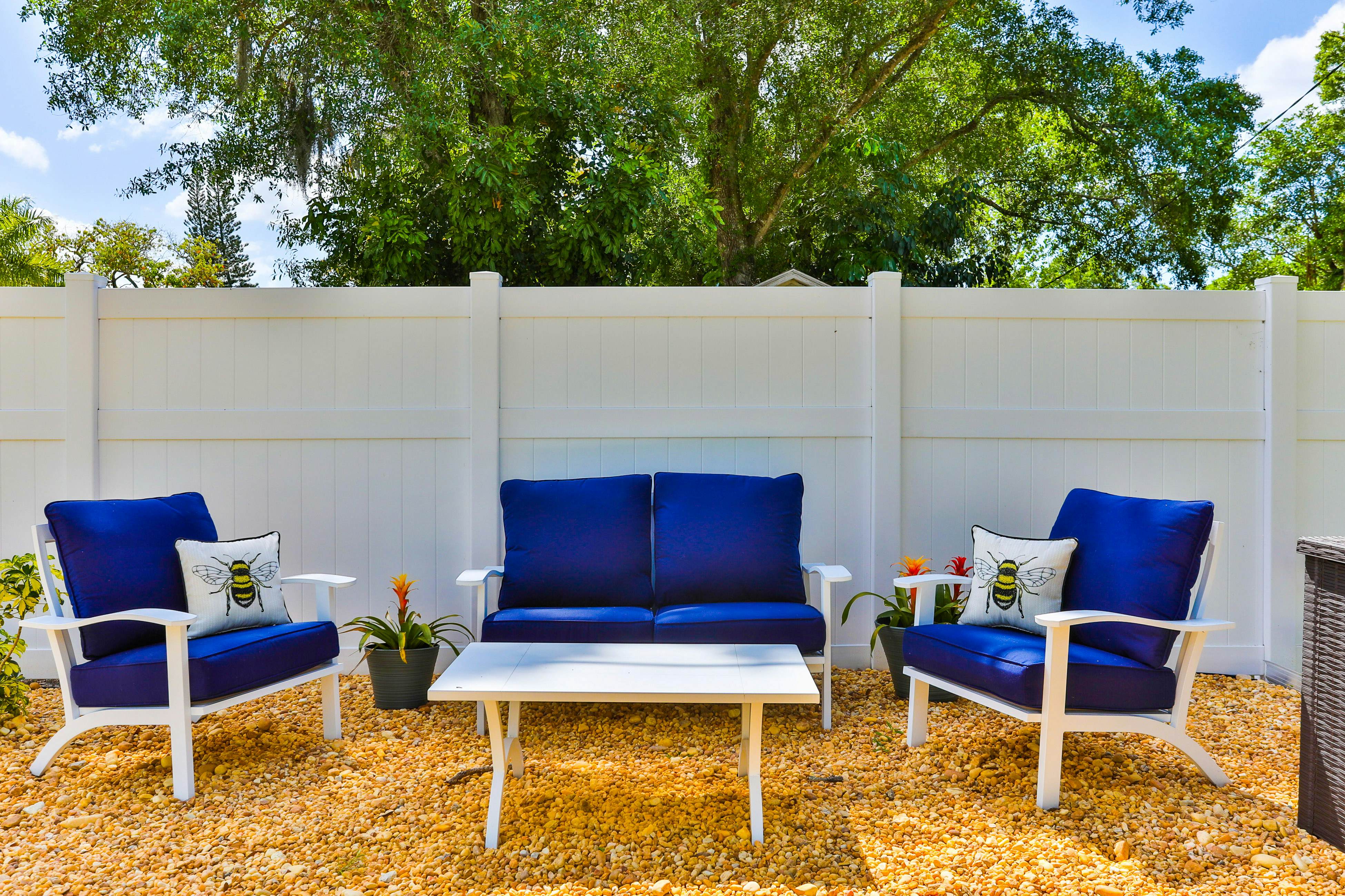 Bradenton  3 Dog-Friendly Retreat w/1Gig