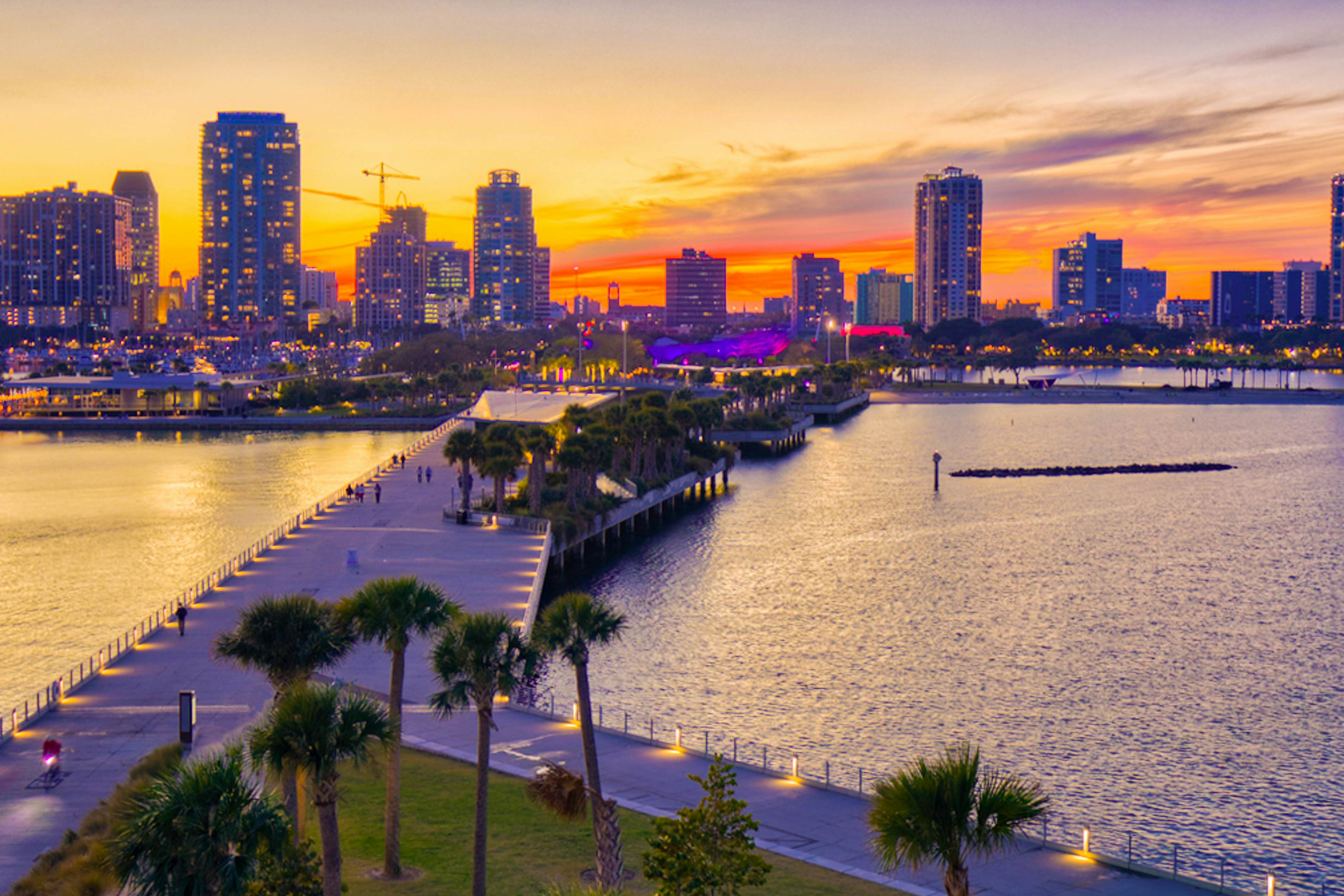 Bradenton  3 Dog-Friendly Retreat w/1Gig