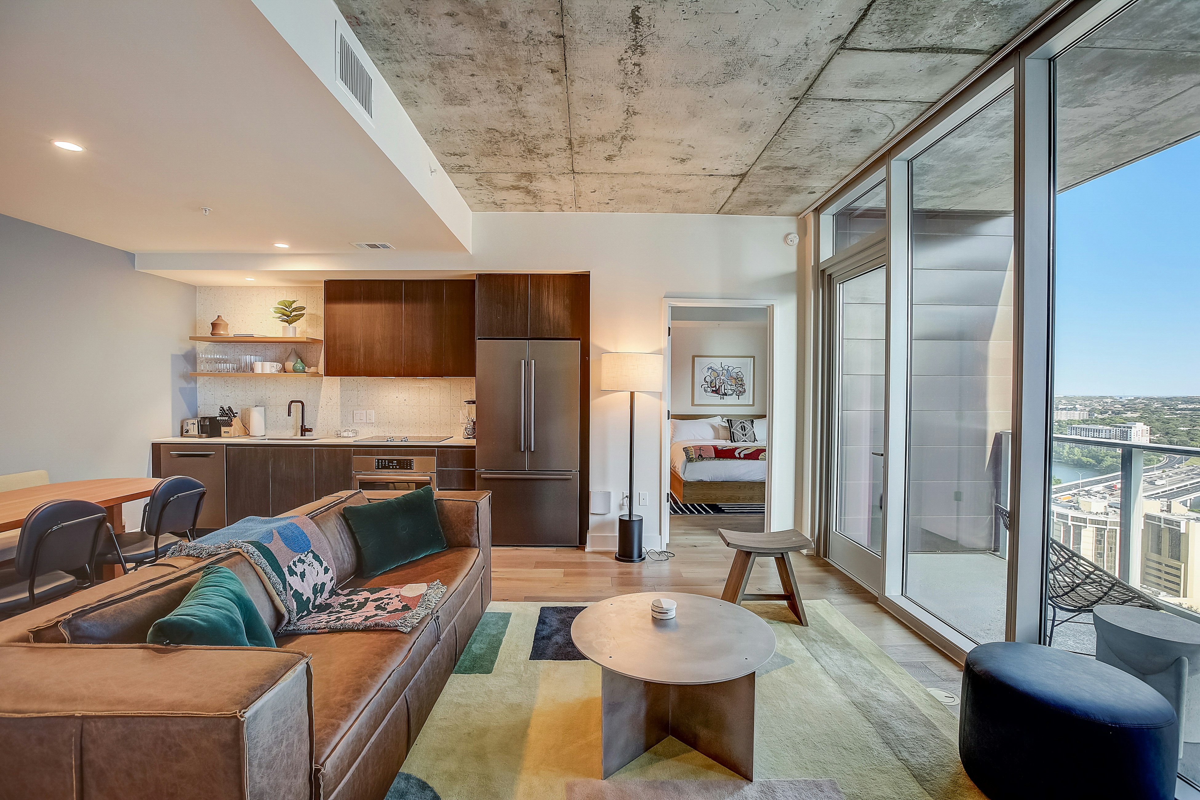 Natiivo Austin Aristocrat